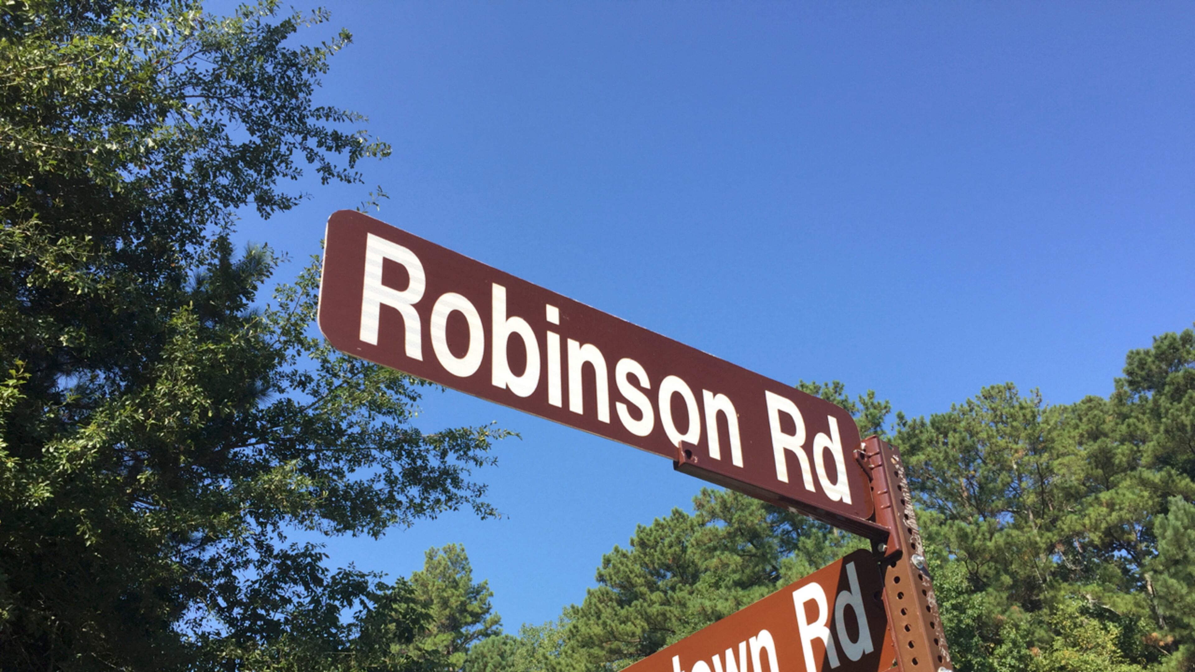 Part of Robinson Road in Peachtree City will be closed for repairs Sept. 16-26. Jill Howard Church for the AJC