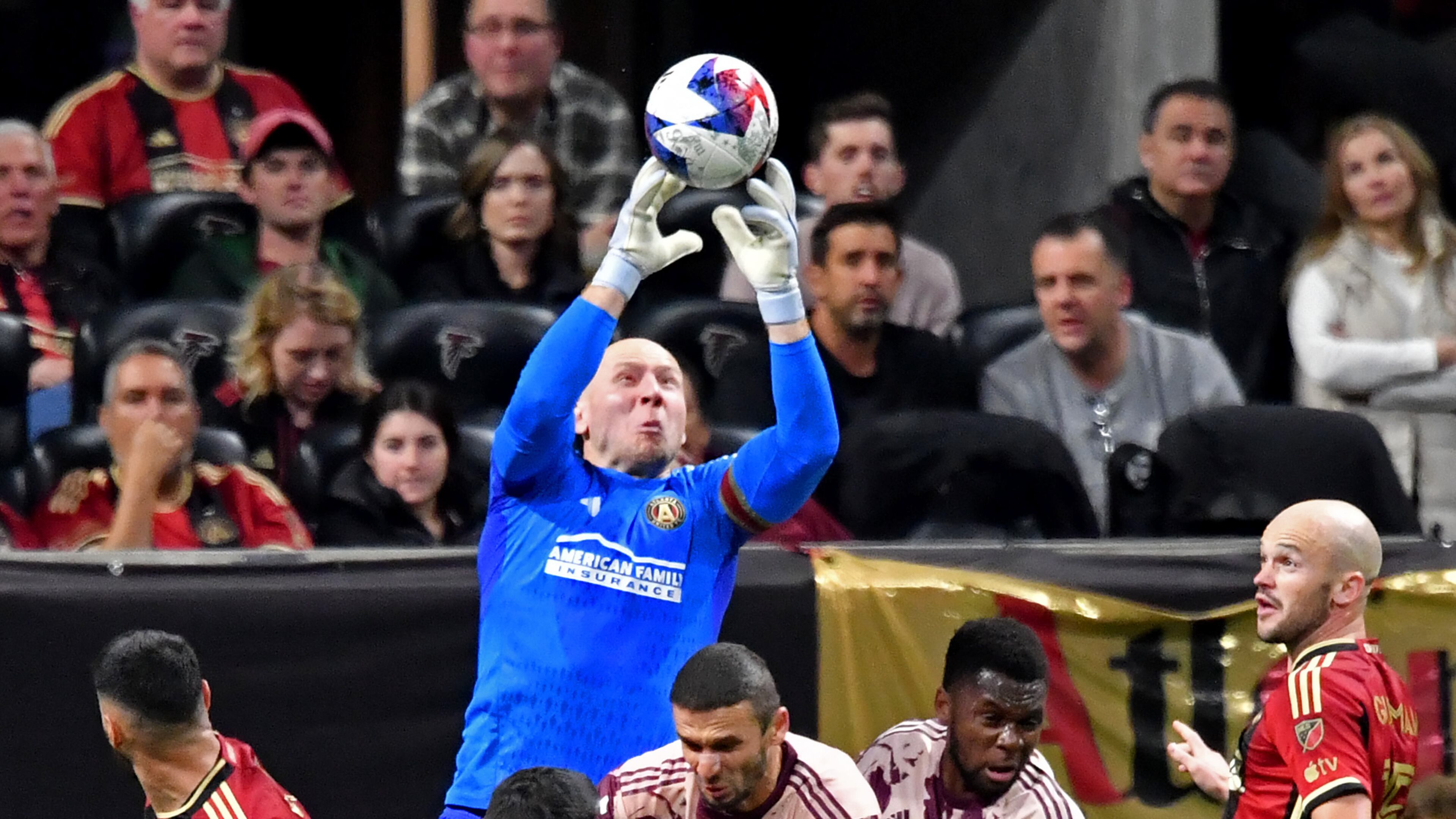 Atlanta United's goalkeeper Brad Guzan (1) blocks a shot during the second half in a MLS soccer match at Mercedes-Benz Stadium, Saturday, March 18, 2023, in Atlanta. Atlanta United won 5-1 over Portland Timbers. (Hyosub Shin / Hyosub.Shin@ajc.com)