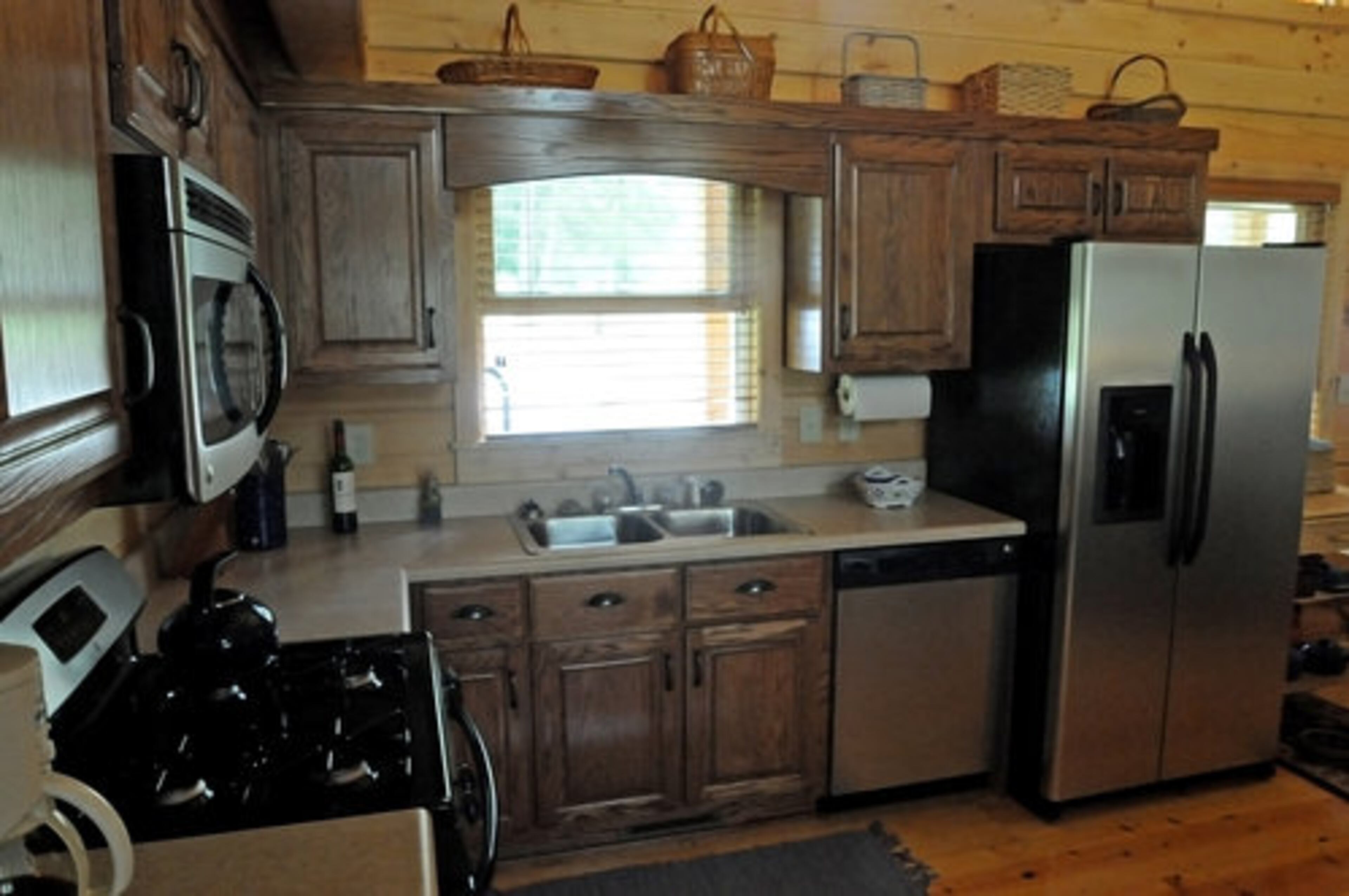 "We wanted to hear the water," Del said. Their criteria for a second home also included a relatively flat lot. They appreciated Lake Buckhorn's amenities, including paved roads and utilities such as cable and Internet.