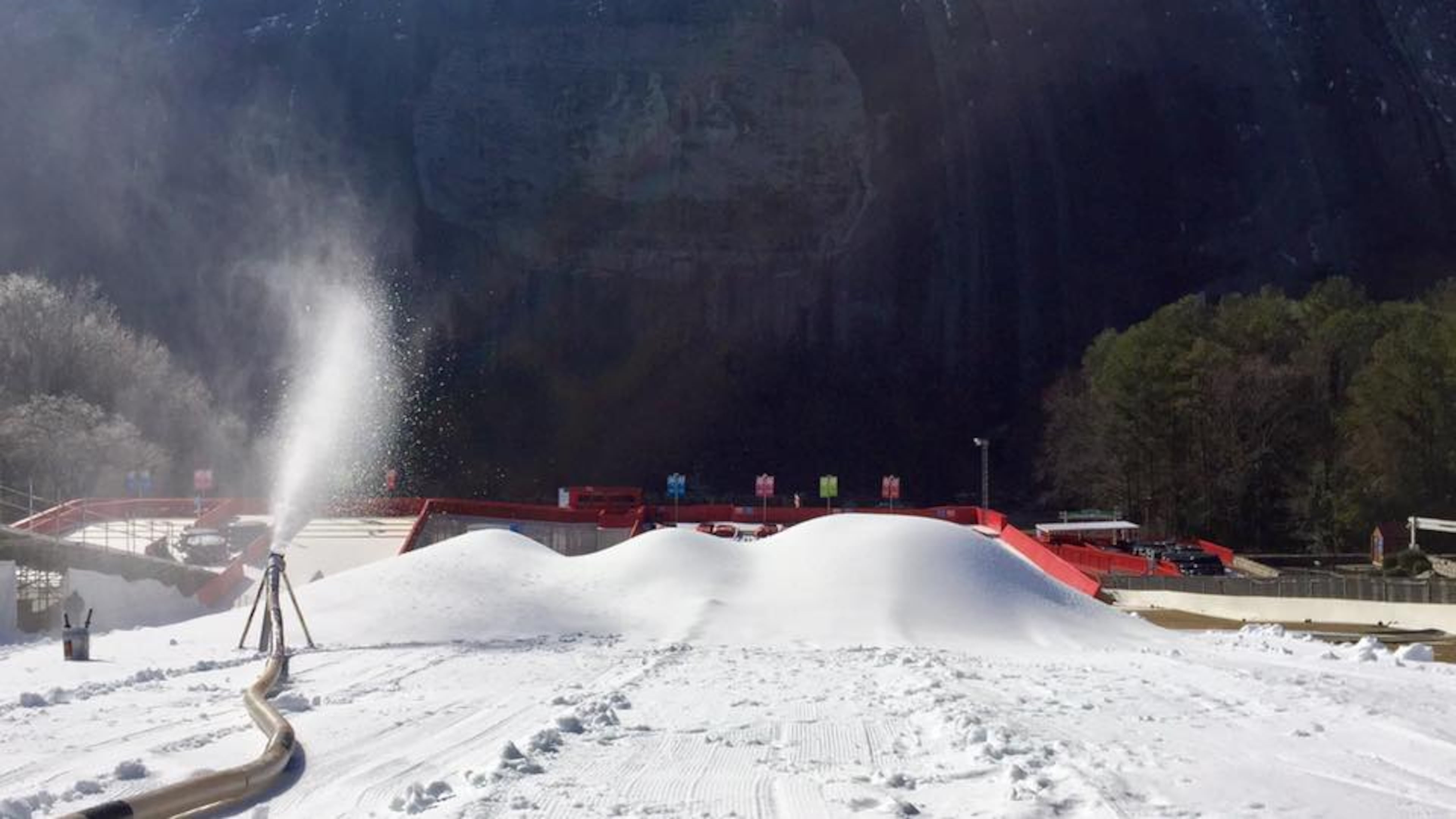 Snow Mountain at Stone Mountain Park is boasting the only snow in the Atlanta area after the forecast snow was mostly a flop Saturday. The attraction is reopening Sunday after closing due to projections of real snow.
