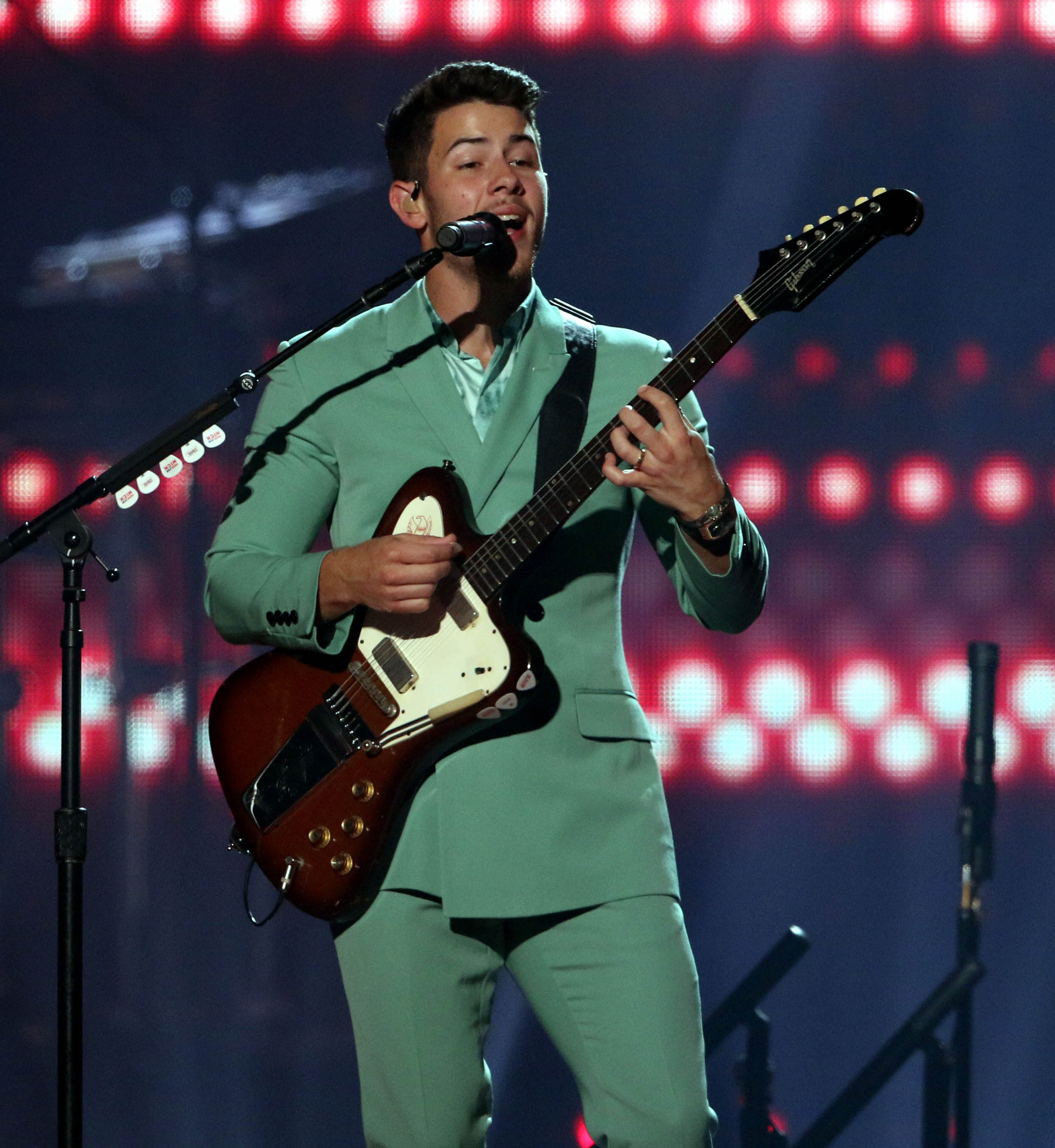 The Jonas Brothers played to a sold out State Farm Arena on Monday night, August 12, 2019, with Jordan McGraw (Dr. Phil's son) opening.
Robb Cohen Photography & Video /RobbsPhotos.com