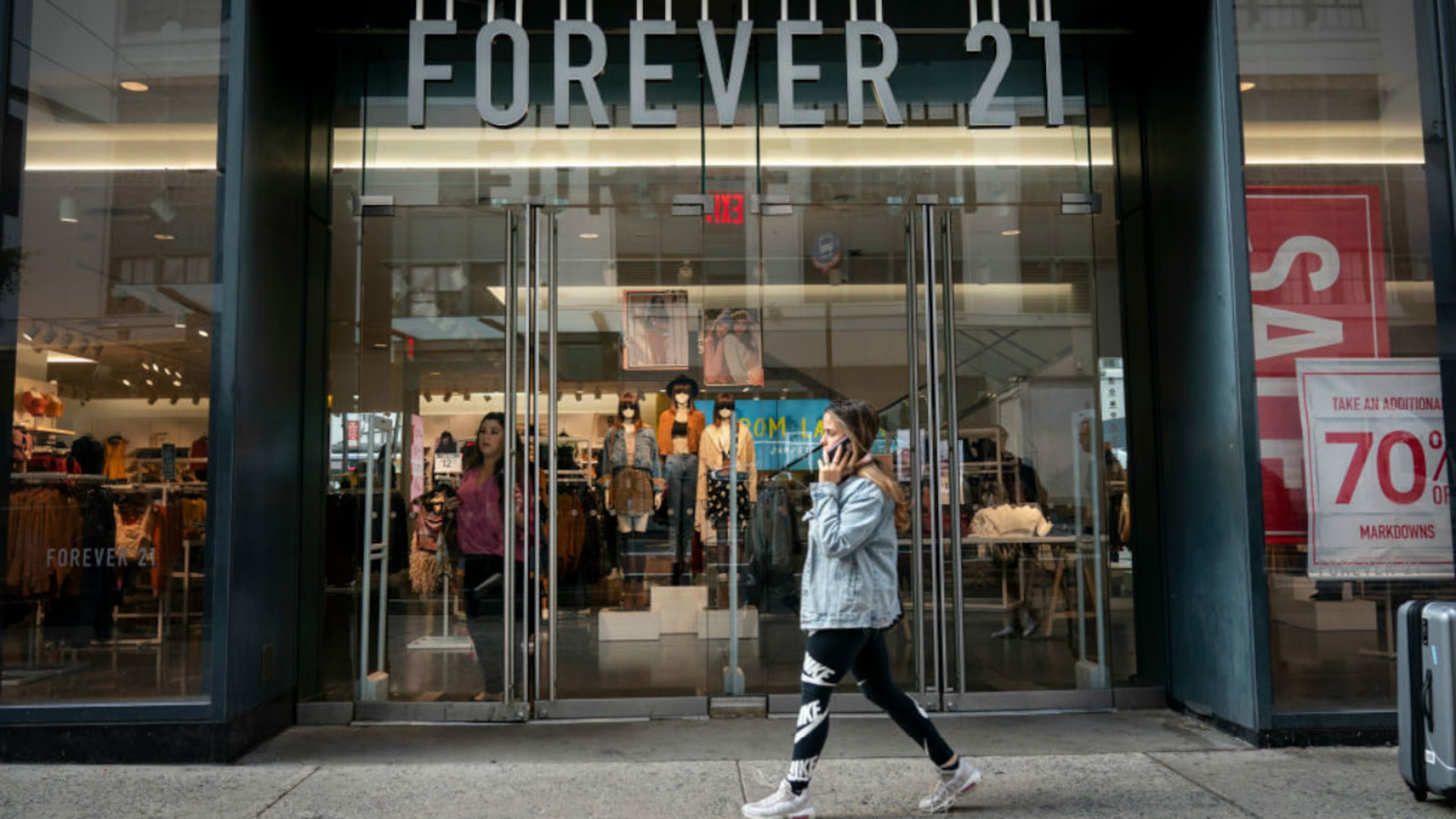 FILE PHOTO: Popular apparel retailer Forever 21 is filing for bankruptcy, a victim of the shift to online sales by consumers.