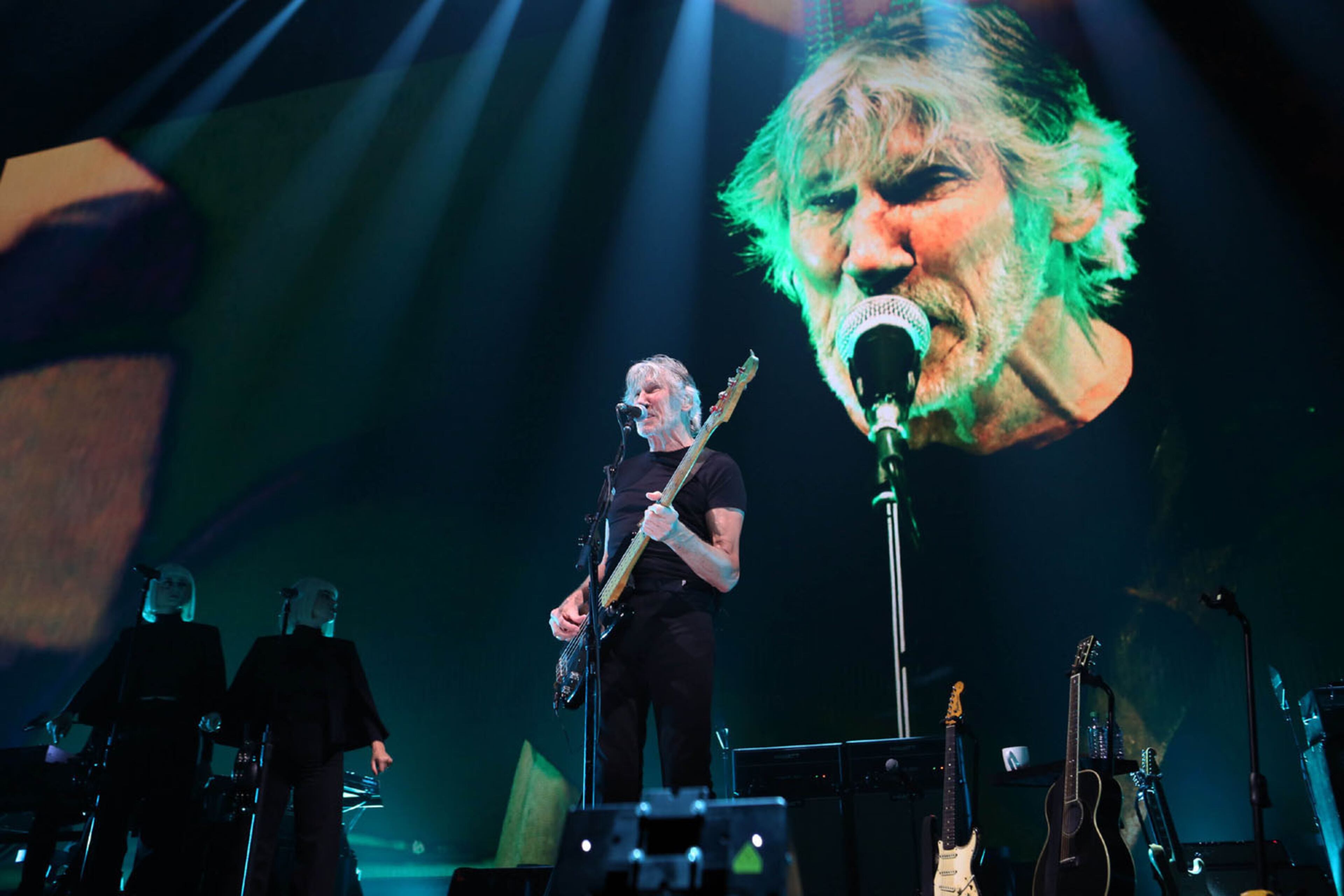 #15 of #24. PLEASE KEEP IN SEQUENTIAL ORDER FOR THE CONTINUITY OF THE GALLERY. Pink Floyd's Roger Waters brought his US + THEM Tour to sold out Infinite Energy Center on Sunday night, July 16, 2017.Robb Cohen Photography & Video /RobbsPhotos.com