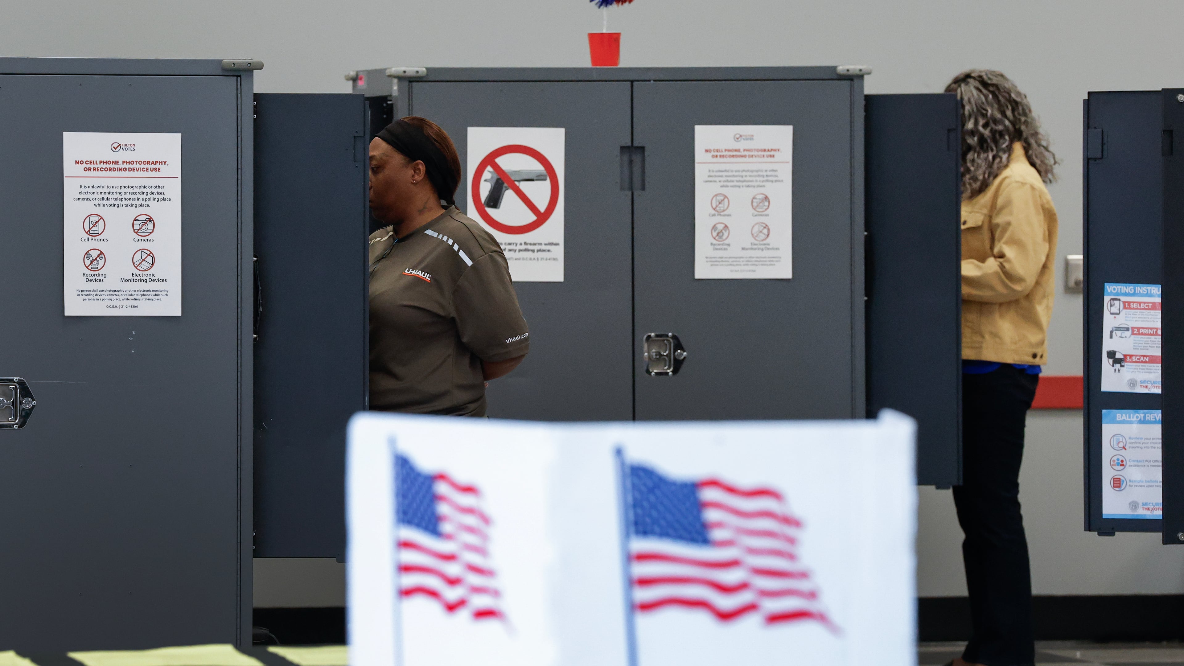 Voters cast their ballots during a Black Voters Matter "No Kings: Vote Early Atlanta" event at the C.T. Martin Natatorium and Recreation Center last Saturday in Atlanta. (Erik S. Lesser for the AJC)