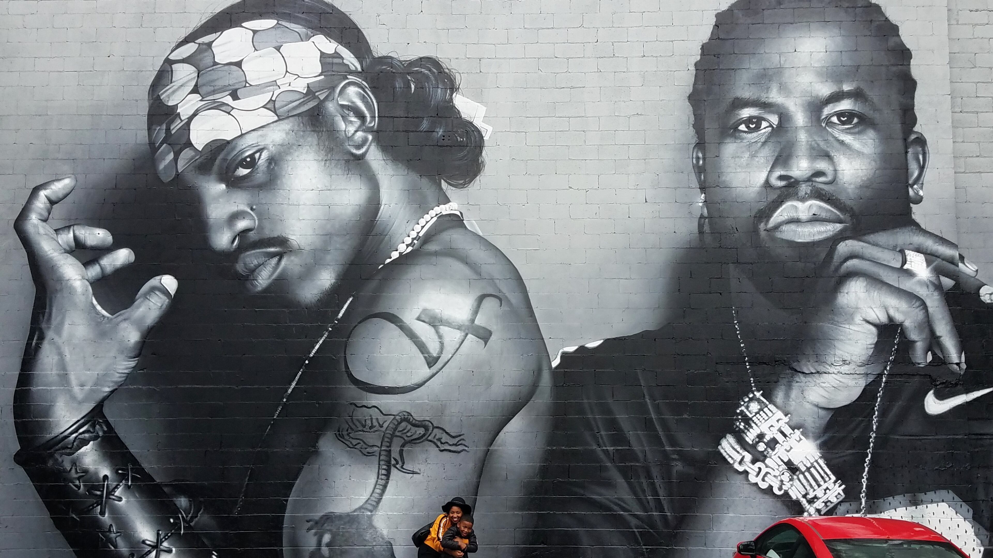 North Carolina-based artist Jeks painted this gigantic portrait of OutKast based on a black-and-white photograph taken by Jonathan Mannion.