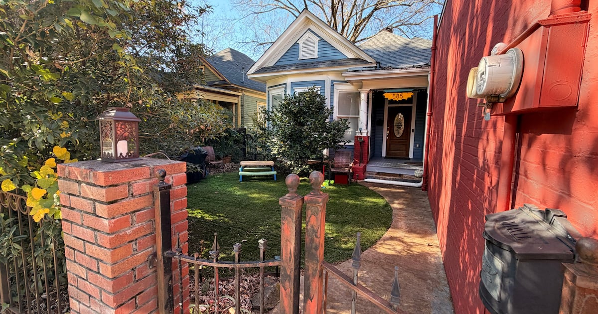Former ice cream shop, squirrel’s abode among stops on Grant Park home tour Former ice cream shop, squirrel’s abode among stops on Grant Park home tour