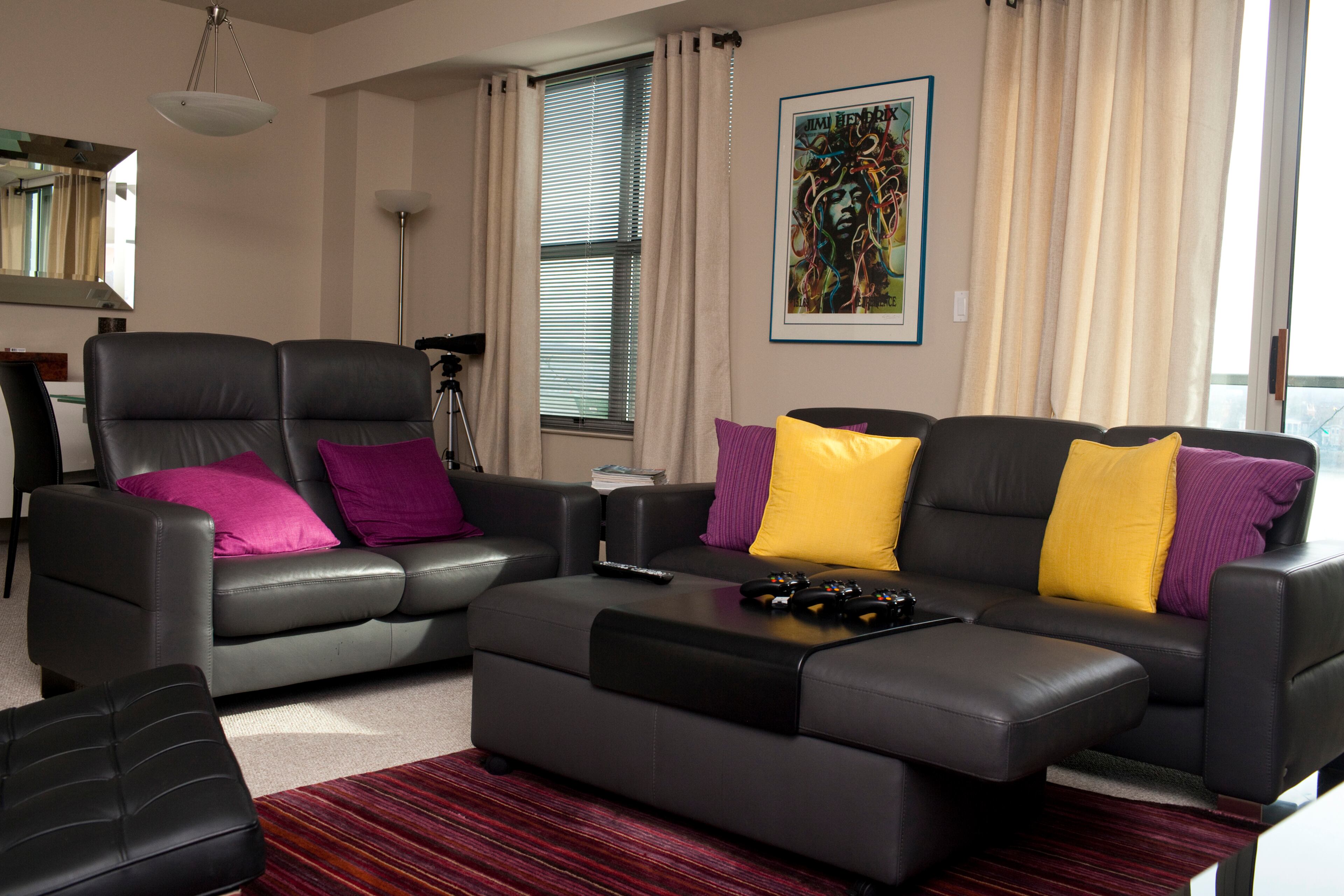 The Current At The Banks is an upscale urban apartment complex that has 300 apartments, which are adjacent to Great American Ball Park. Residents can rent studio, one- and two-bedroom apartments.