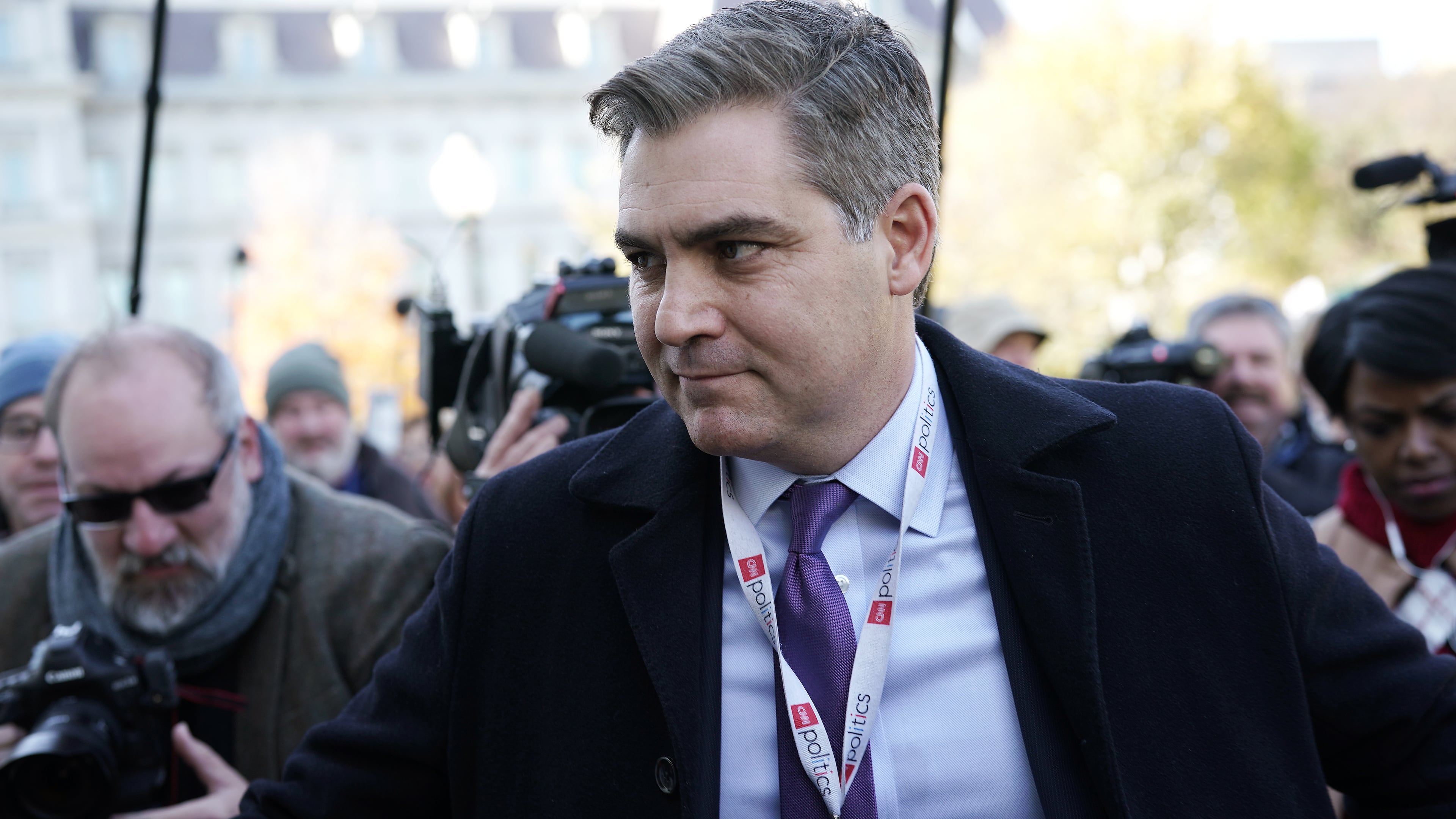 WASHINGTON, DC - NOVEMBER 16: CNN chief White House correspondent Jim Acosta returns to the White House after Federal judge Timothy J. Kelly ordered the White House to reinstate his press pass November 16, 2018 in Washington, DC. CNN has filed a lawsuit against the White House after Acosta's press pass was revoked after a dispute involving a news conference last week. (Photo by Alex Wong/Getty Images)