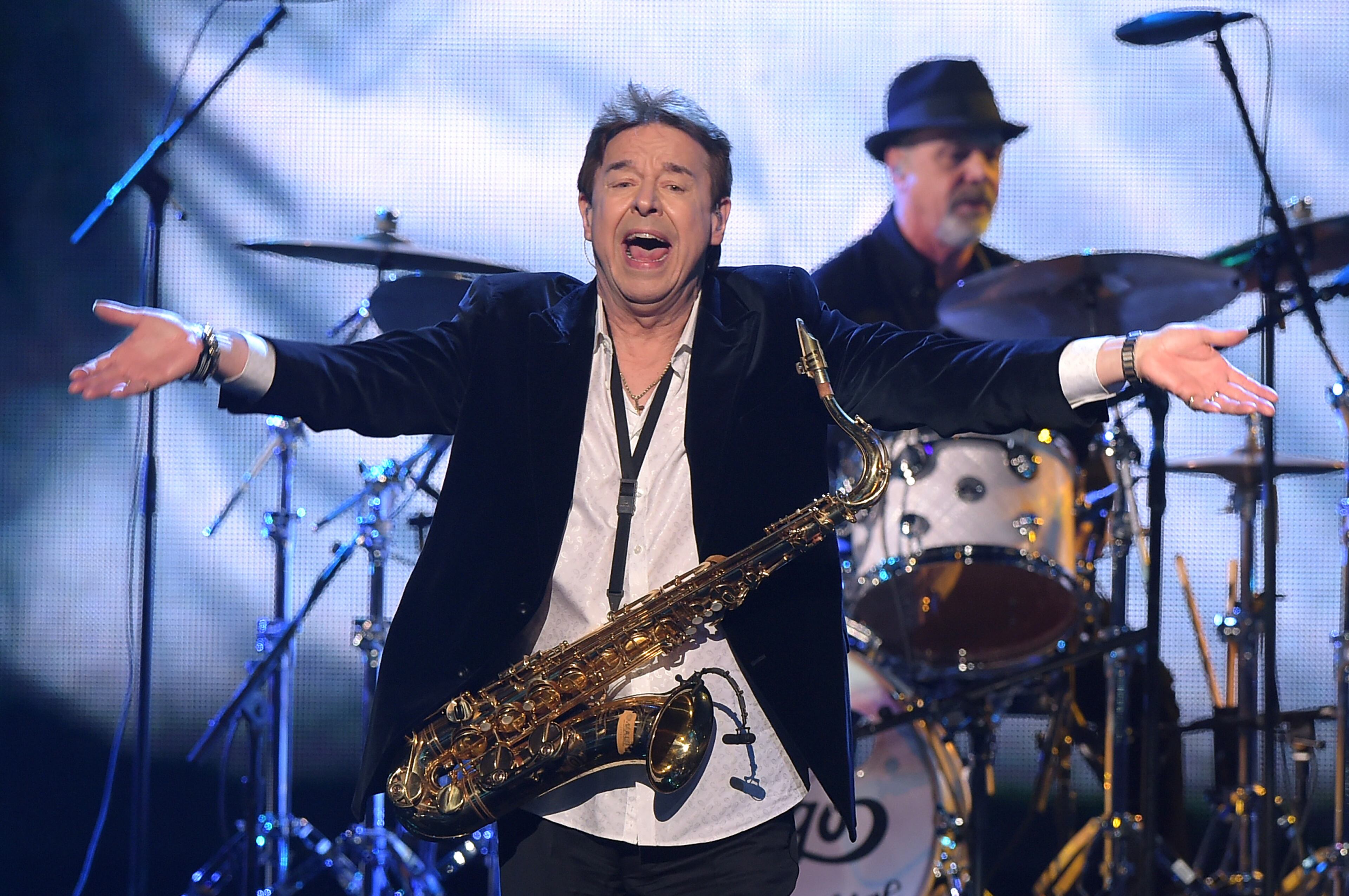 NEW YORK, NEW YORK - APRIL 08: Walter Parazaider of Chicago performs at the 31st Annual Rock And Roll Hall Of Fame Induction Ceremony at Barclays Center on April 8, 2016 in New York City. (Photo by Theo Wargo/Getty Images)