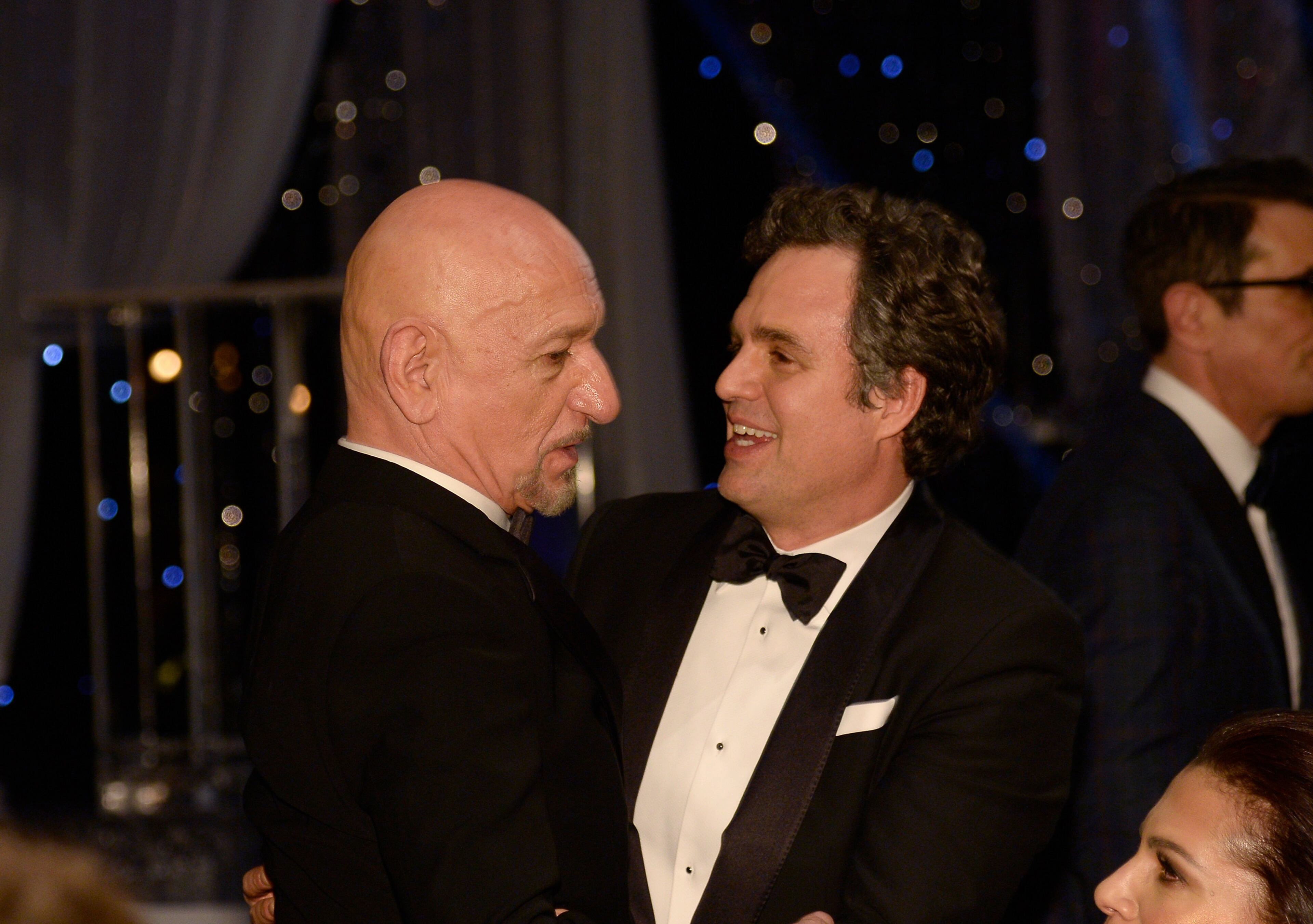 LOS ANGELES, CA - JANUARY 30: Actors Ben Kingsley (L) and Mark Ruffalo speak during the 22nd Annual Screen Actors Guild Awards at The Shrine Auditorium on January 30, 2016 in Los Angeles, California. (Photo by Kevork Djansezian/Getty Images)