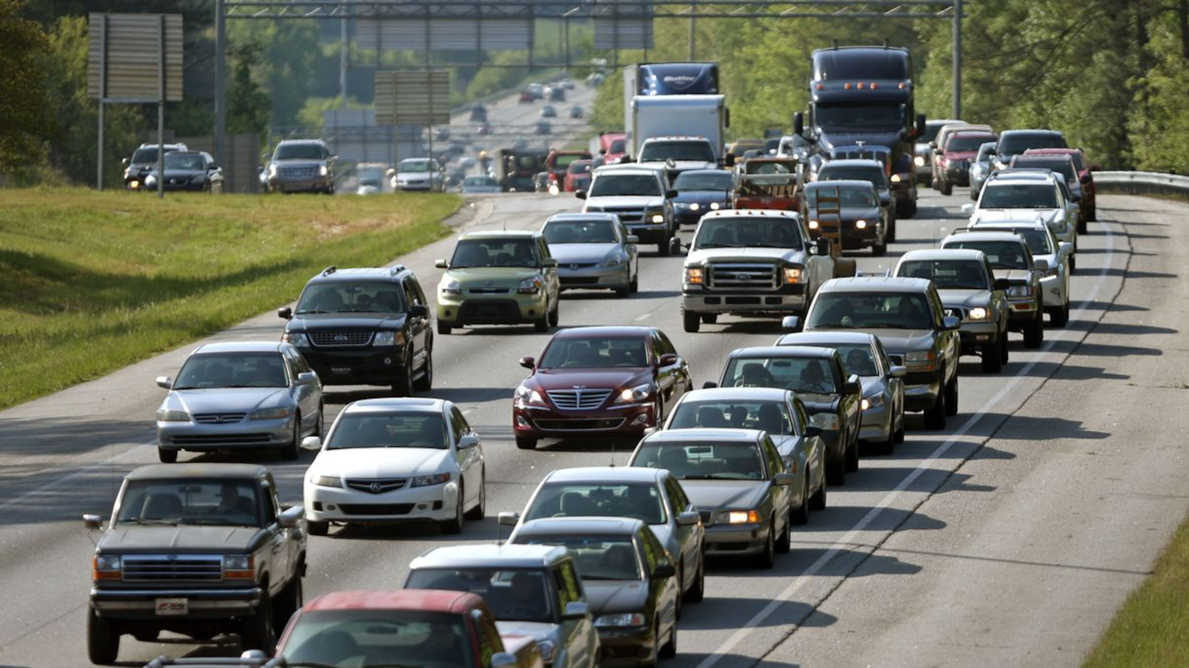 Traffic along I-75 in Henry County