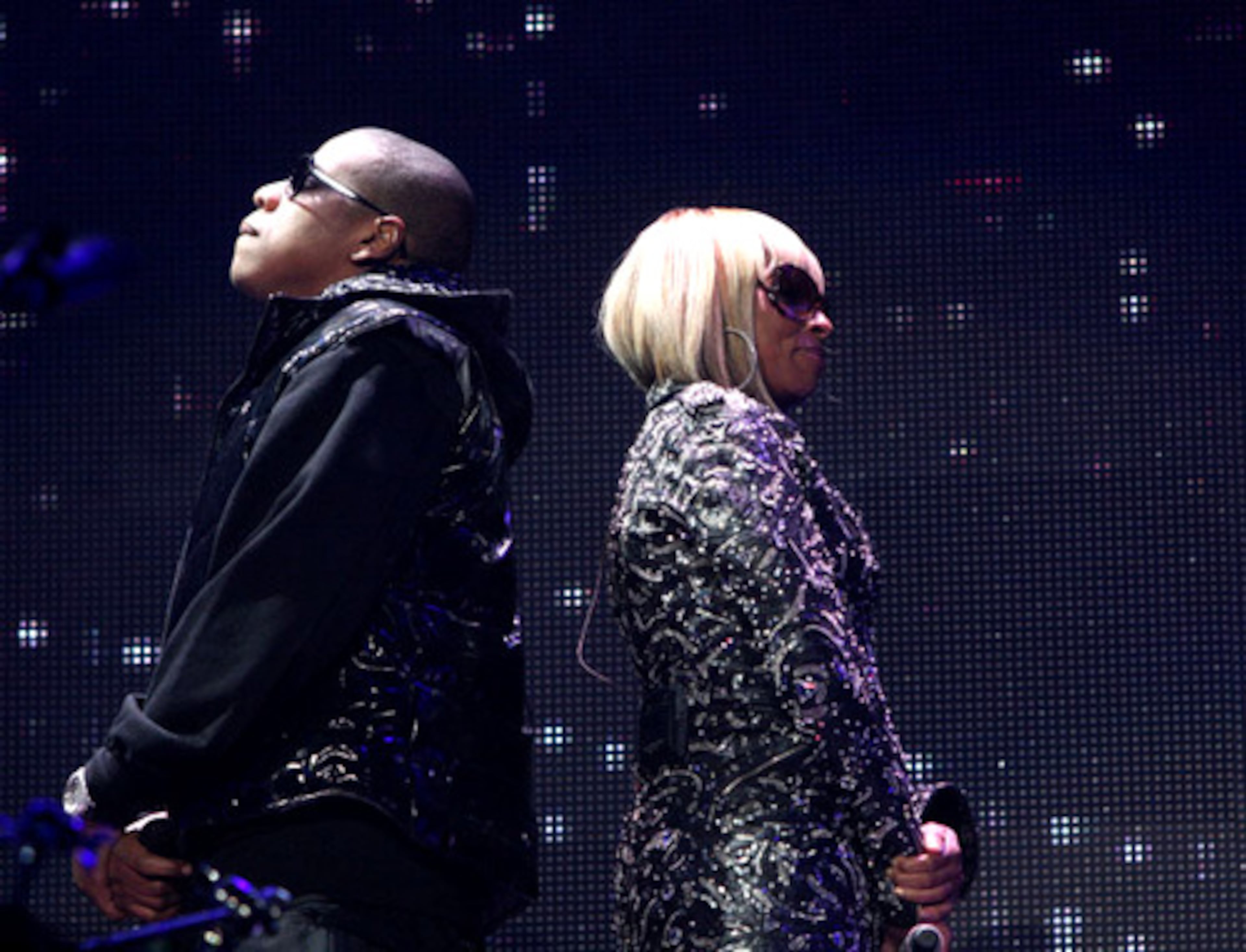 Hip-hop stars Jay-Z and Mary J. Blige perform together at sold-out Philips Arena Tuesday night for the Heart of the City tour.