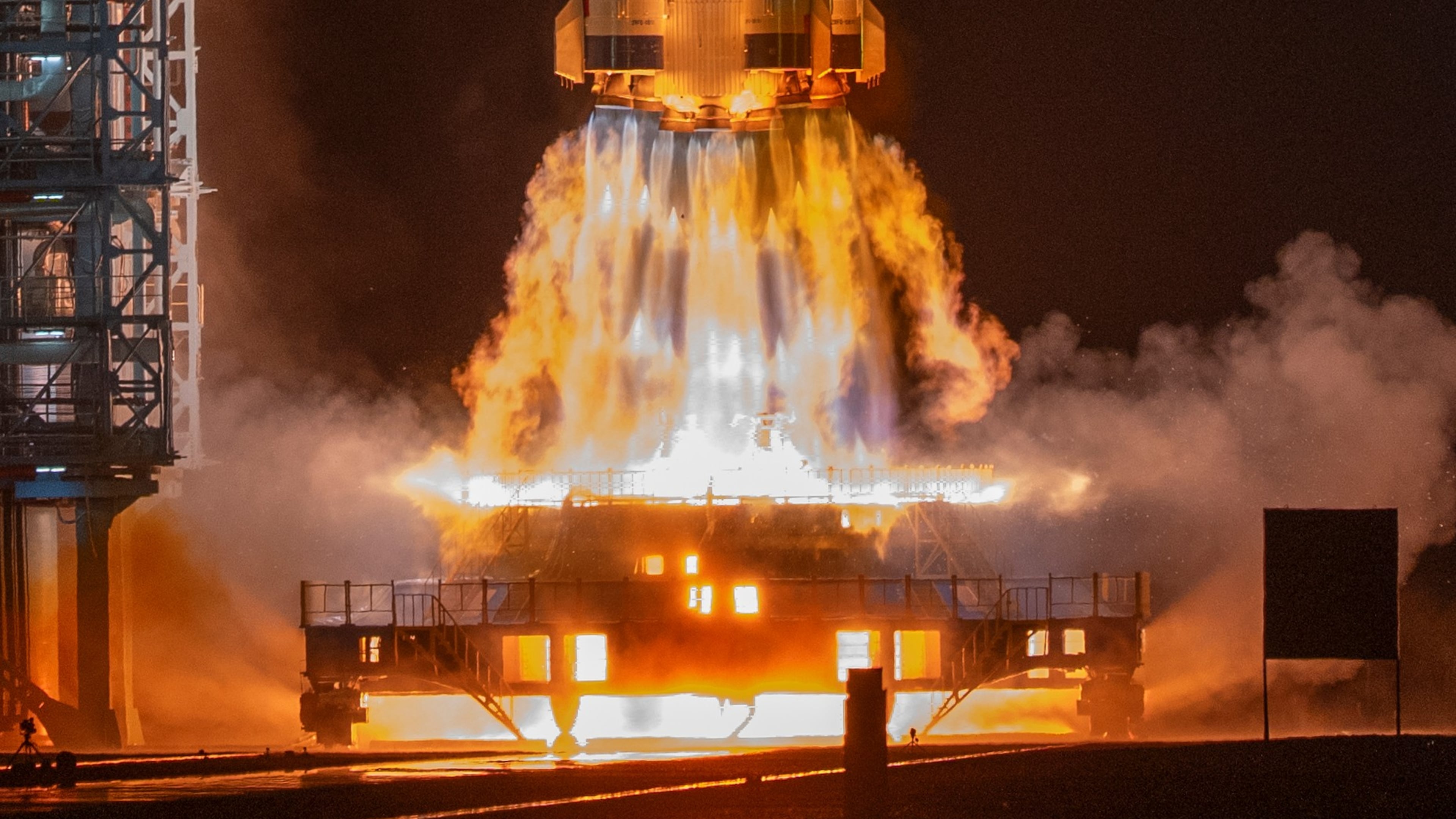 The Shenzhou-23 manned mission launches from the Jiuquan Satellite Launch Center in Jiuquan, northwestern China on Sunday, May 24, 2026. (AP Photo/Ng Han Guan)