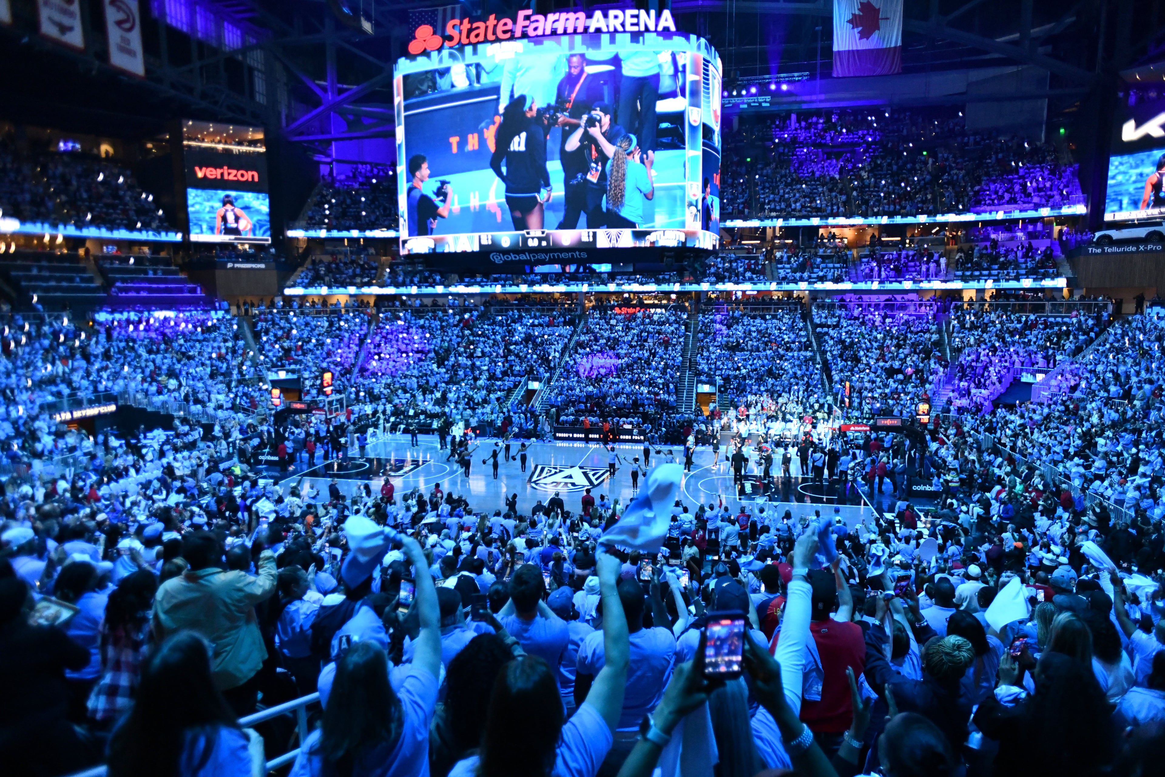 Atlanta Dream fans cheer before Game 3 of the WNBA Finals game against Golden State Valkyries at State Farm Arena on Wednesday, Oct. 21, 2026, in Atlanta. (Hyosub Shin/AJC)