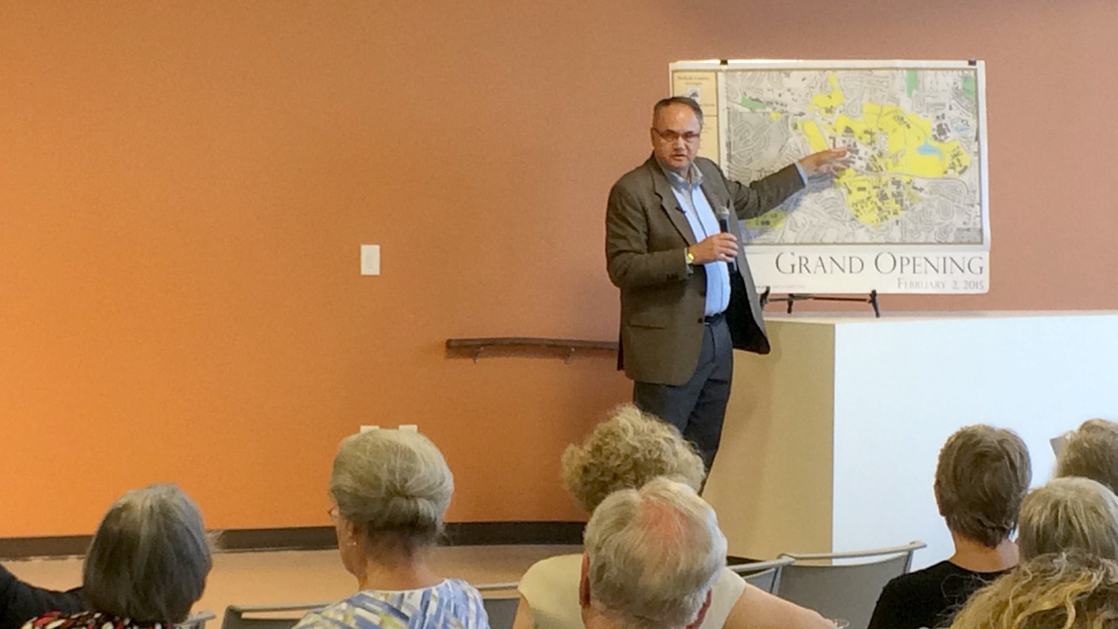 DeKalb County Commissioner Jeff Rader talks about Emory University’s proposed annexation into the city of Atlanta during a community meeting at the Central DeKalb Senior Center on Monday, Aug. 22, 2016. MARK NIESSE / MARK.NIESSE@AJC.COM