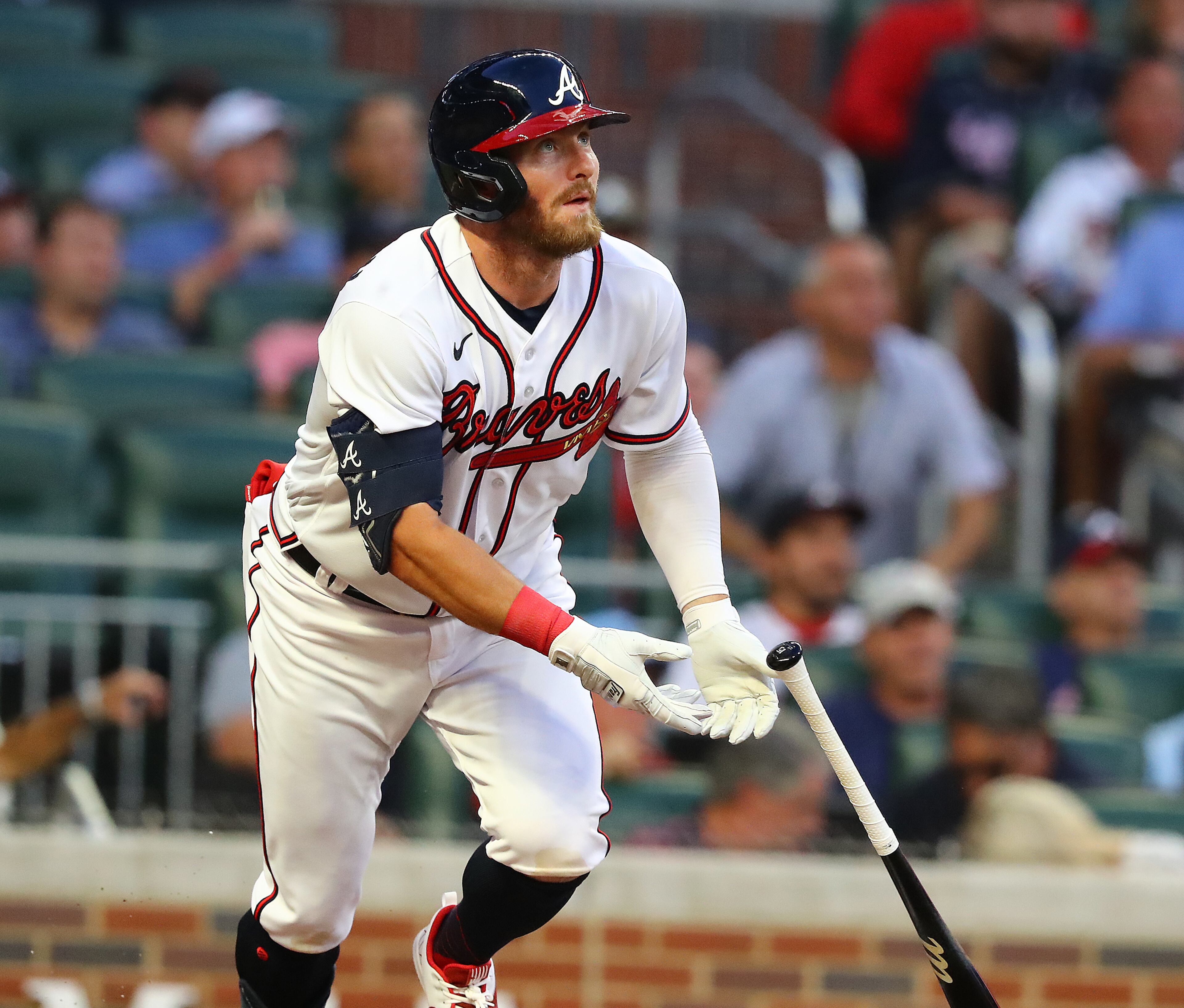 Braves outfielder Robbie Grossman hits a solo home run against the New York Mets for a 1-0 lead during the third inning in a MLB baseball game on Tuesday, August 16, 2022, in Atlanta. “Curtis Compton / Curtis Compton@ajc.com