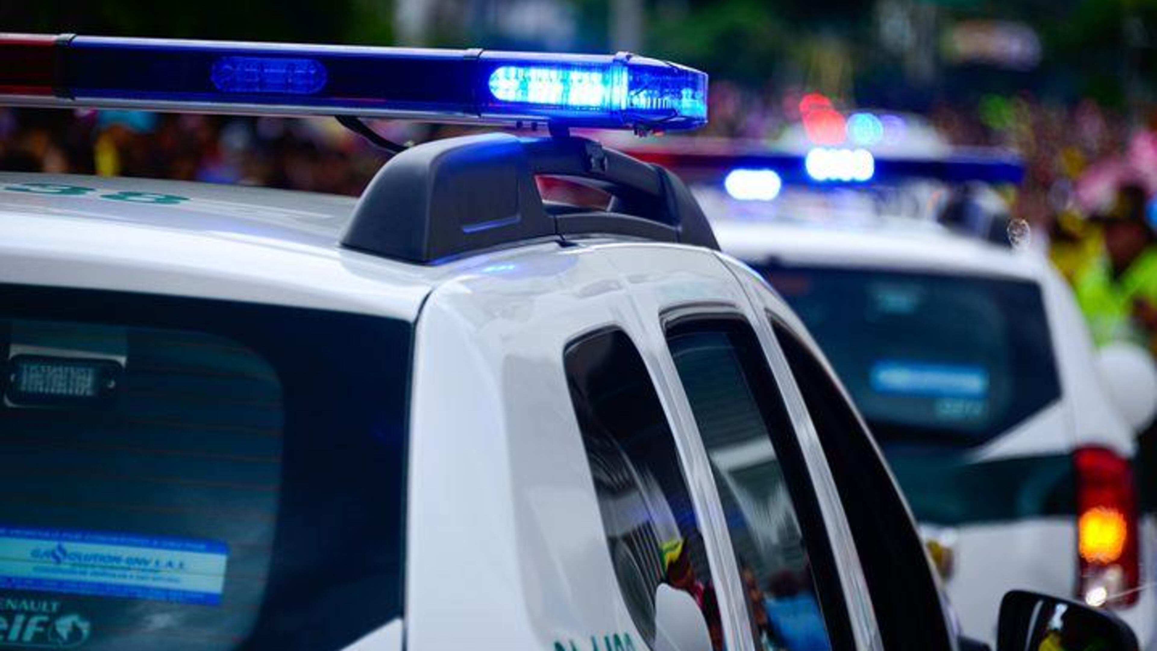 Motorists receiving a traffic citation in unincorporated DeKalb County now can sign up to receive text and email notifications of fines and upcoming court dates, according to a press release.