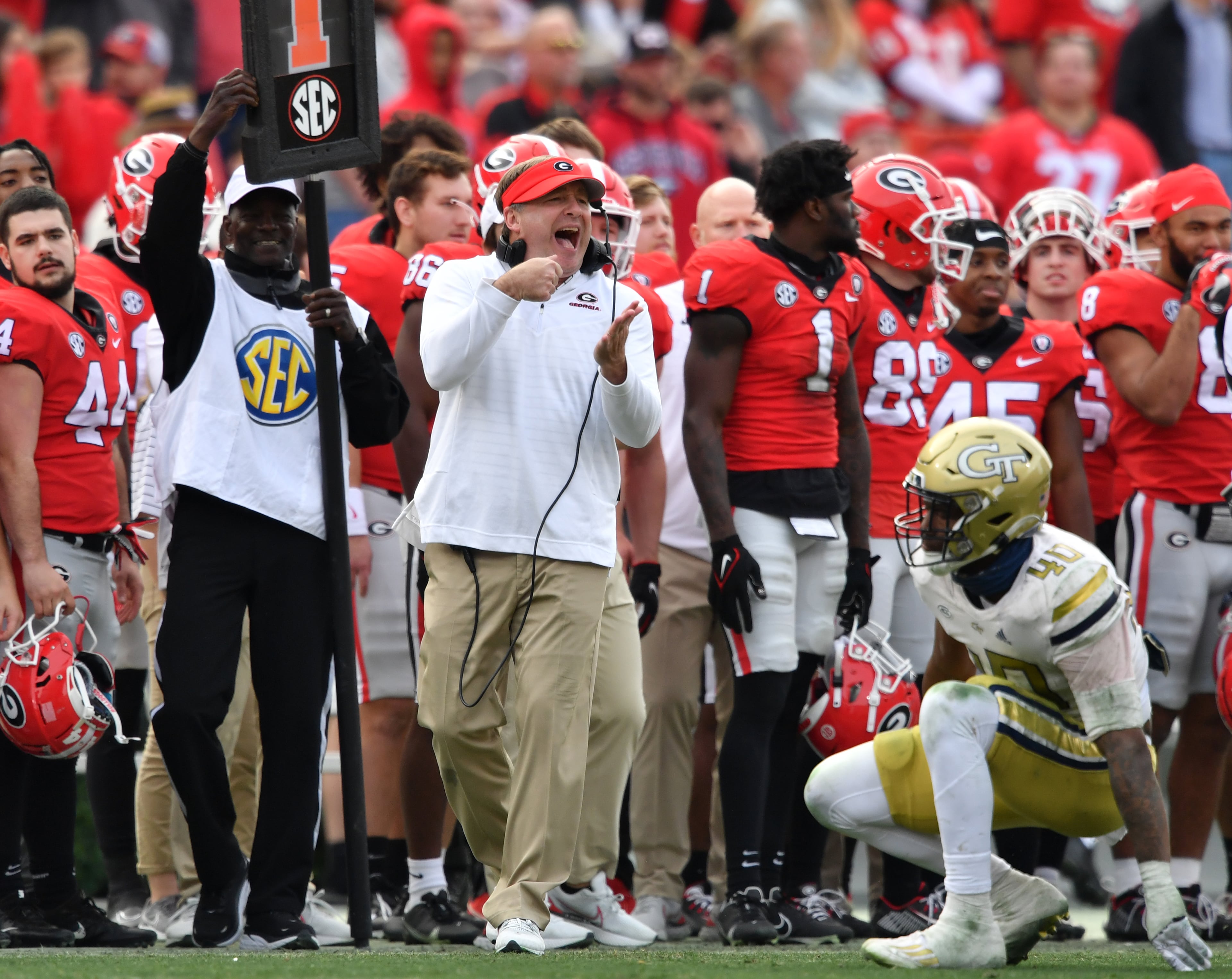 Georgia's head coach Kirby Smart shouts instructions during the second half in an NCAA football game at Sanford Stadium in Athens on Saturday, November 26, 2022. Georgia won 37-14 over Georgia Tech. (Hyosub Shin / Hyosub.Shin@ajc.com)