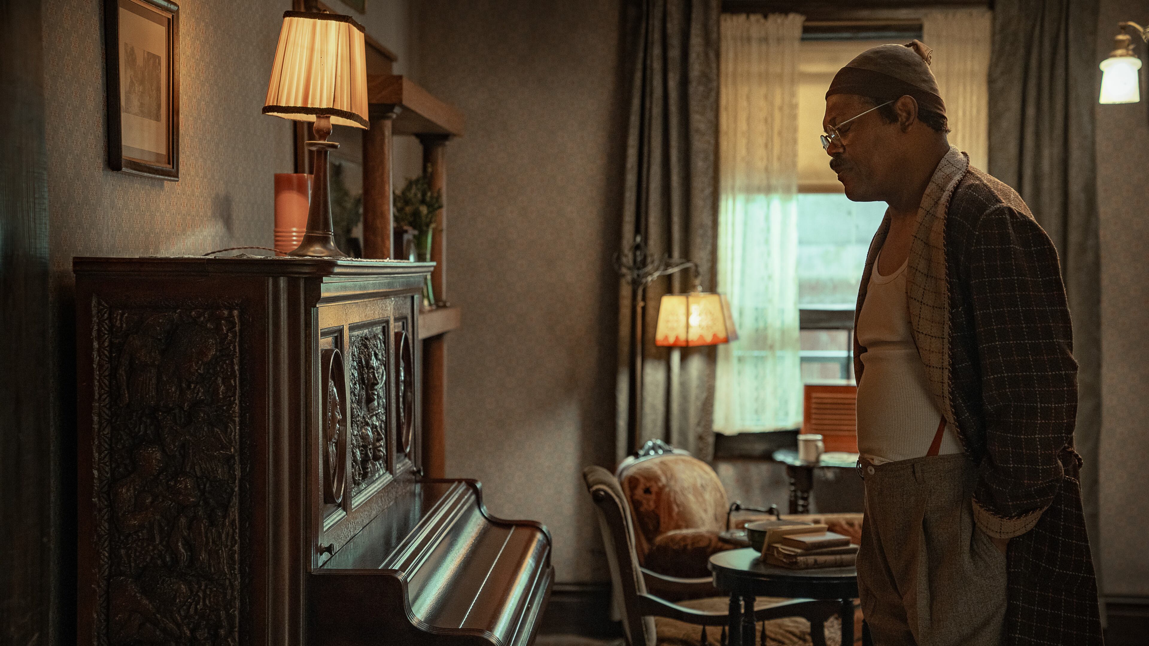 Samuel L. Jackson as Doaker Charles in Netflix's "The Piano Lesson." Cr. David Lee/Netflix © 2024