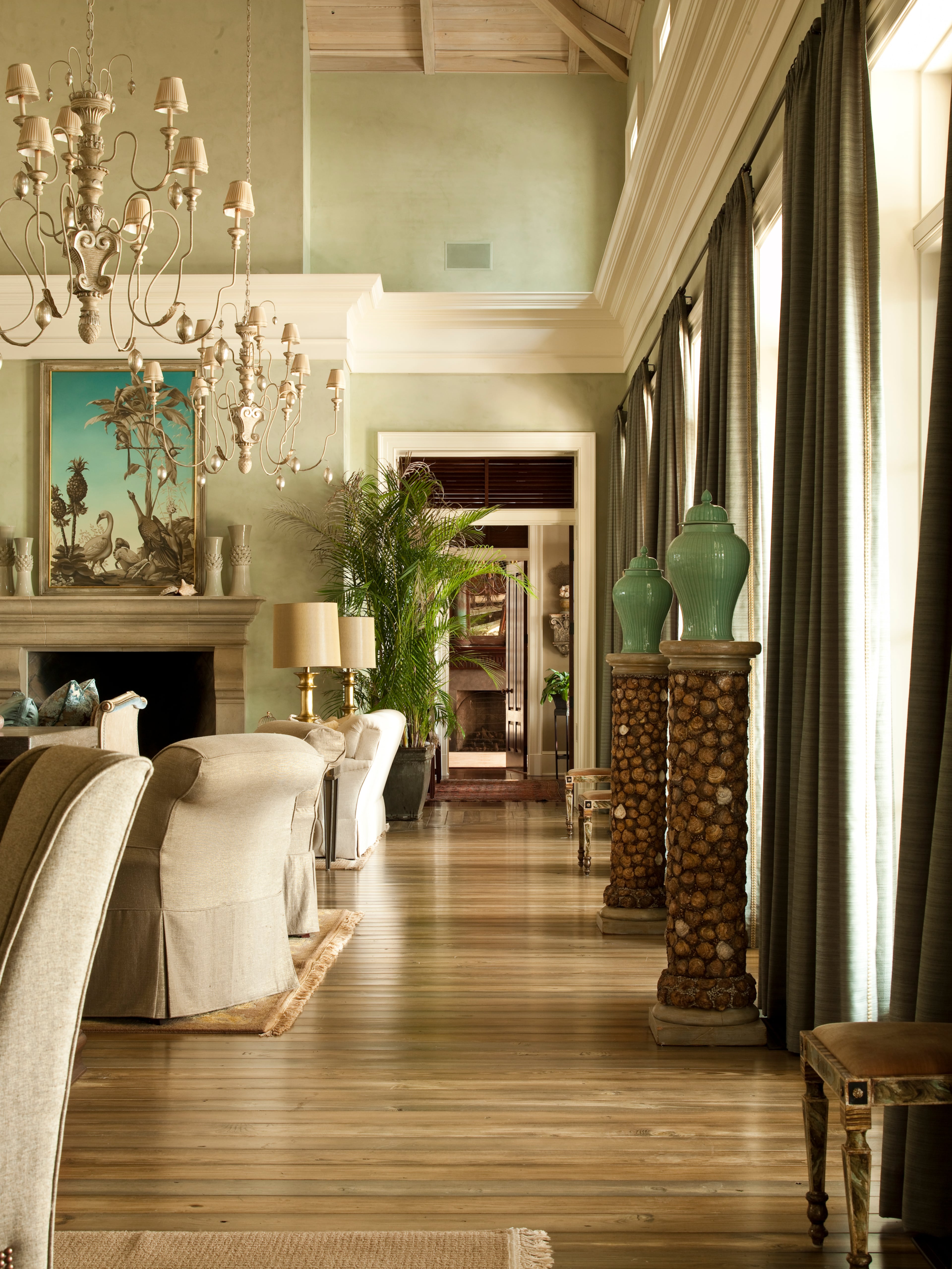 The home’s main living area also served as the wedding location for Deen’s younger son, Bobby, in 2013. The main home has 14,500 square feet. The estate, named Riverbend, boasts a media room complete with a movie screen, projector and soda fountain, study aviary, pool with dive-in movie theater and a large master suite overlooking the river. For more information, please contact Elaine Seabolt at 912-233-6609, eseabolt@seaboltbrokers.com or visit www.SeaboltBrokers.com