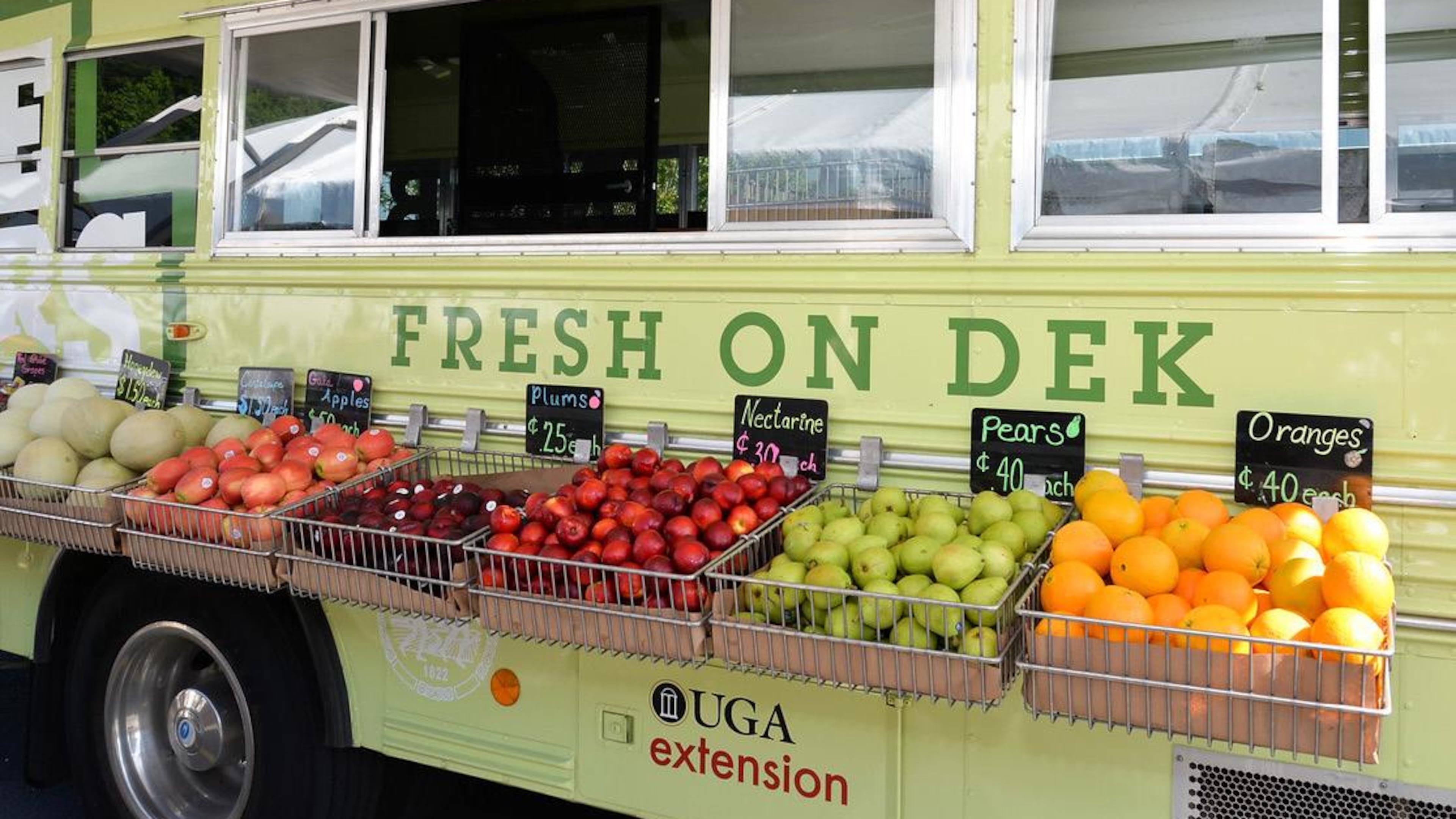Fresh on DeK brings fresh fruits and vegetables to DeKalb County. COURTESY OF DEKALB COUNTY