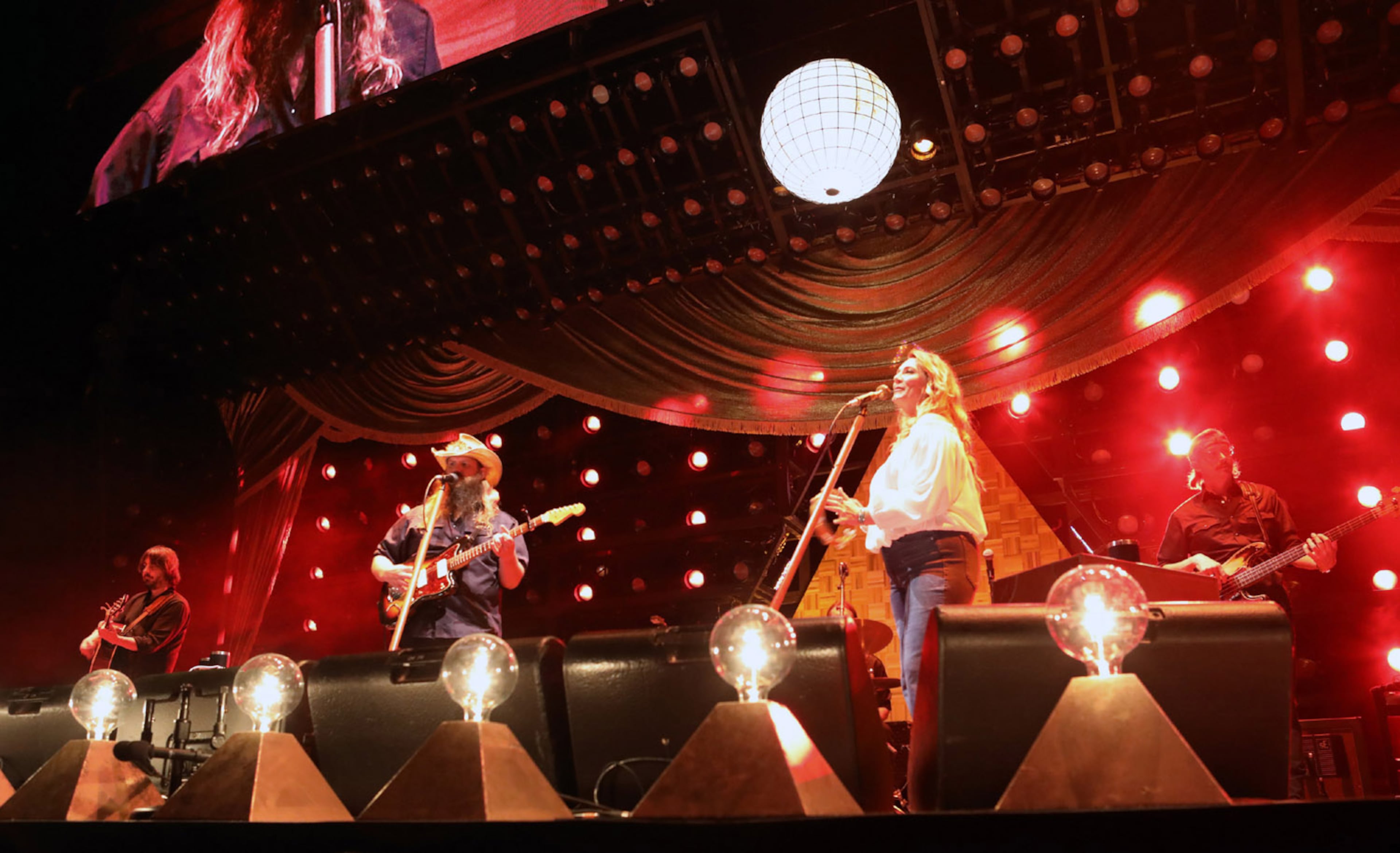 Country music star Chris Stapleton sold out Ameris Bank Amphitheatre in Alpharetta on Friday, August 27, 2021. (Photo: Robb Cohen for The Atlanta Journal-Constitution)