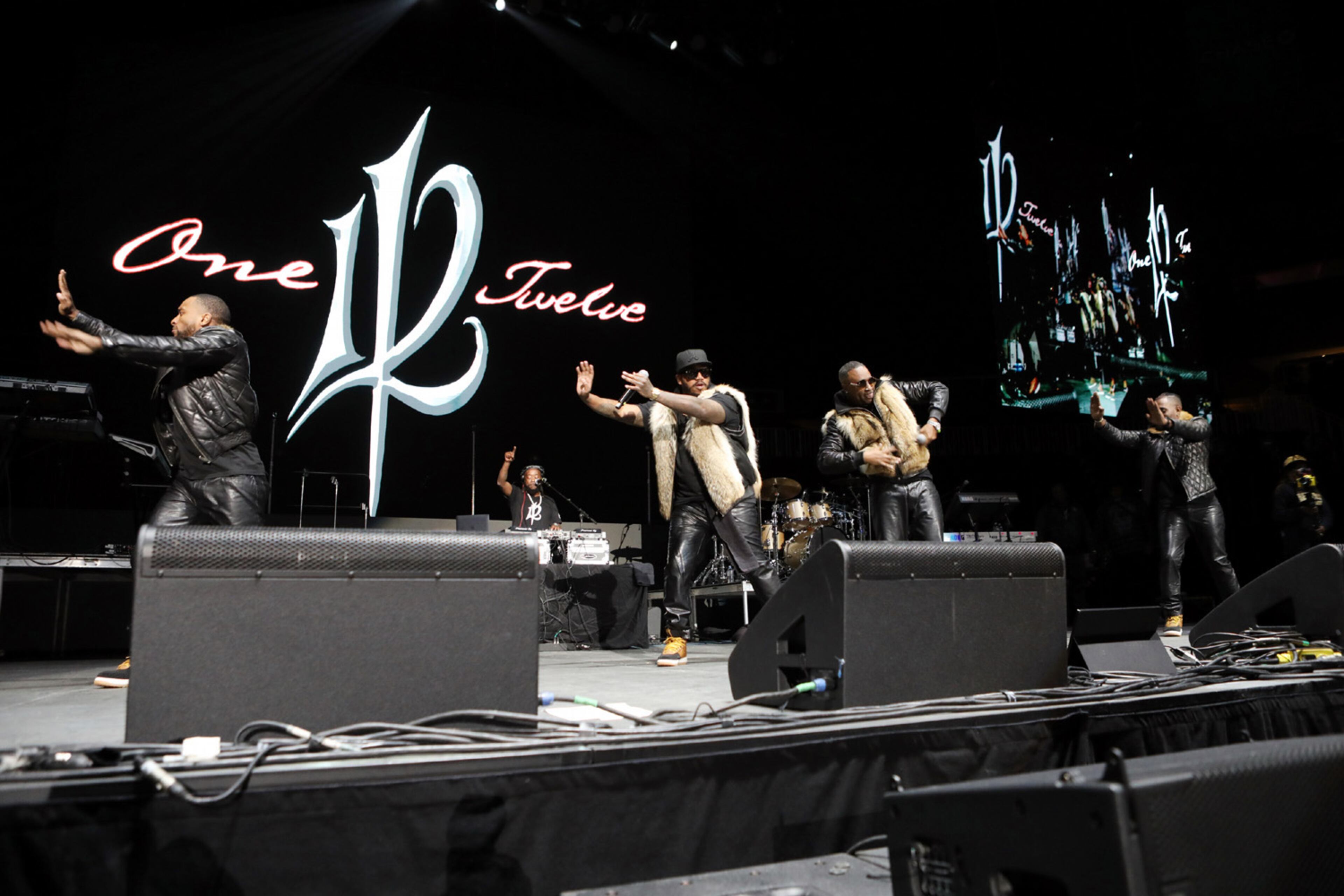 -- 112
The Atlanta R&B Music Experience-Holiday Edition, entertained a large crowd on Sunday, December 4, 2022 at State Farm Arena. Featured acts included Xscape, Bobby Brown, 112, Silk, El Debarge and others.
Robb Cohen for the Atlanta Journal-Constitution