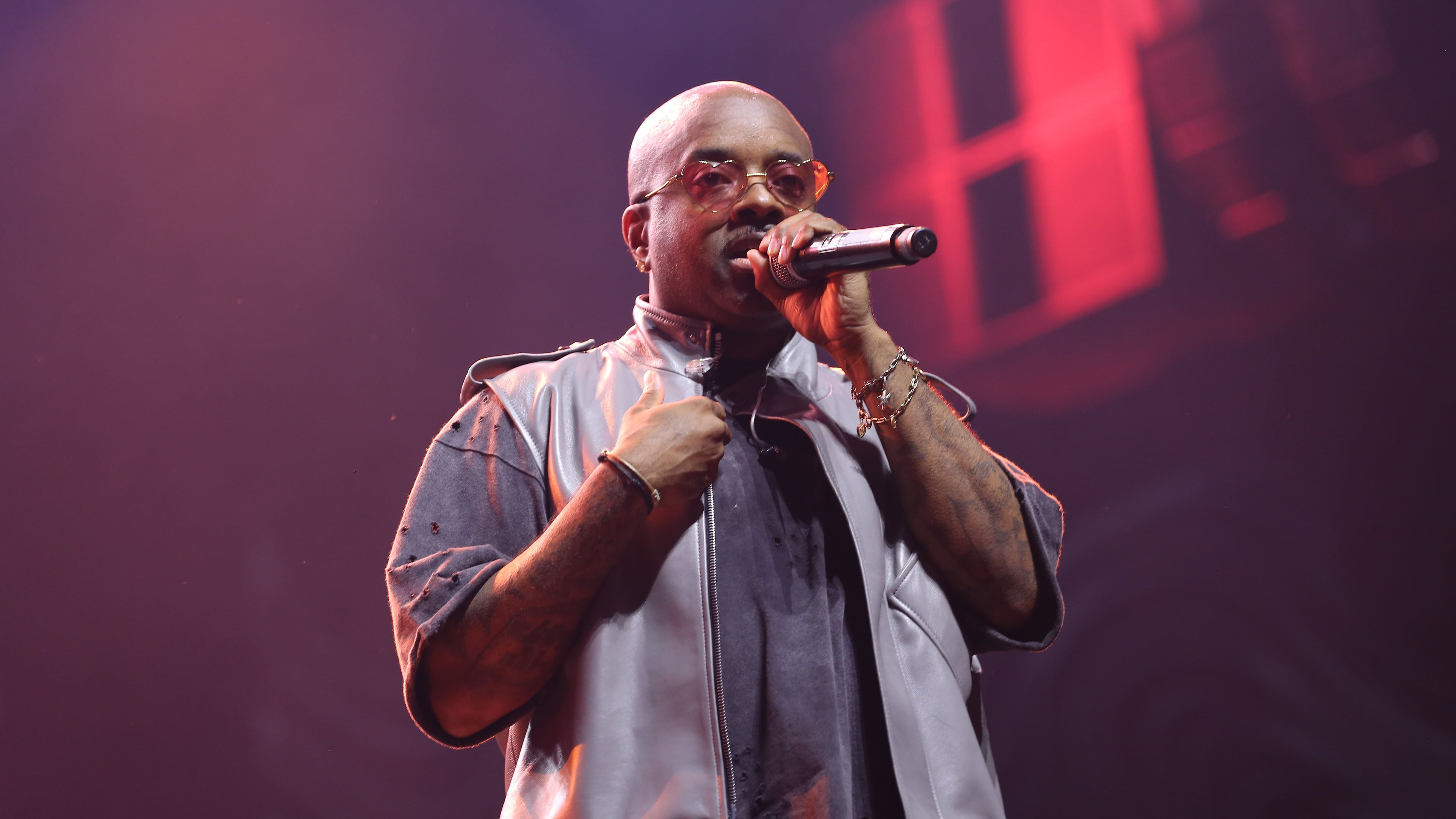 Music producer and artist Jermaine Dupri performs for a packed crowd, during his "The South Got Something to Say" show at the Caesars Superdome in New Orleans. (TYSON HORNE / TYSON.HORNE@AJC.COM)