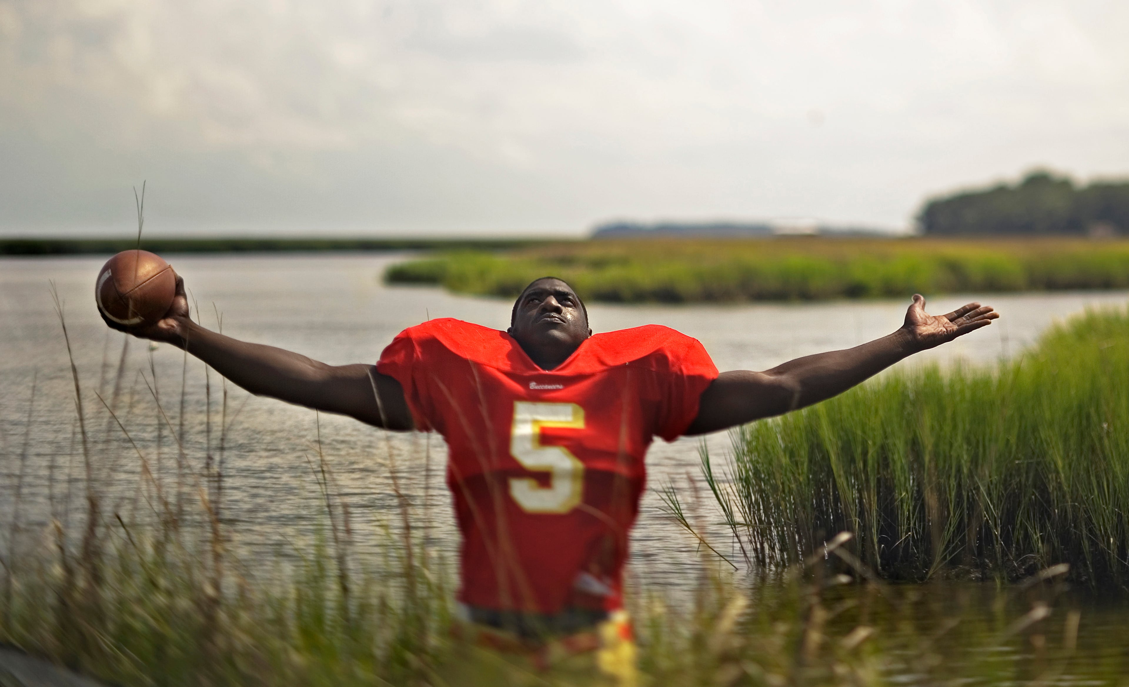 060731 DARIEN, GA - Portrait of Allen Bailey (WATER) of McIntosh Academy for the 2006 Super 11. Bailey lives on Sapelo Island and takes the ferry, operated by his father Julius, to get to school everyday. (POUYA DIANAT/AJC staff)