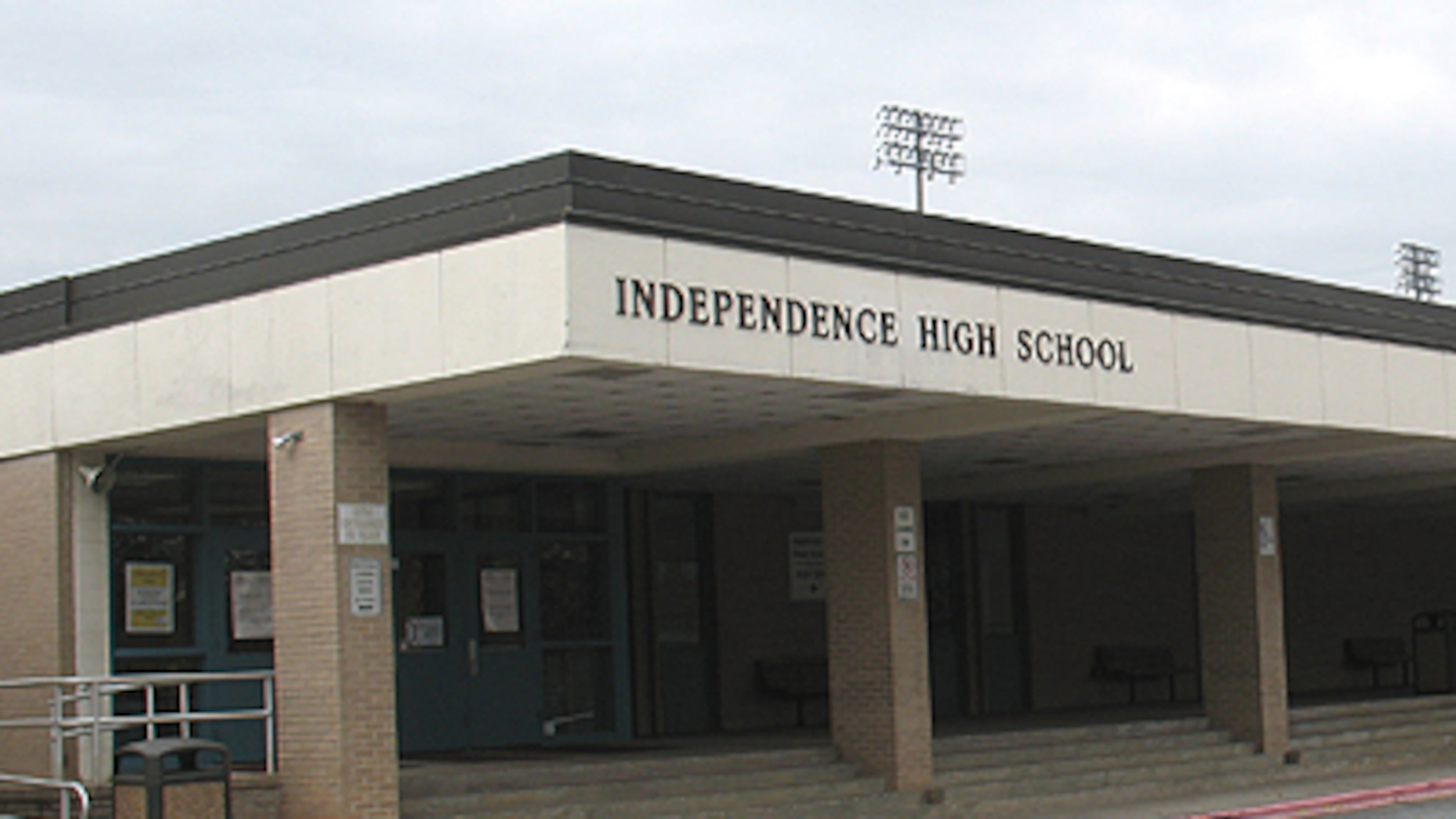 Several metro Atlanta police agencies are using the old Milton high school this week in Alpharetta for SWAT training.