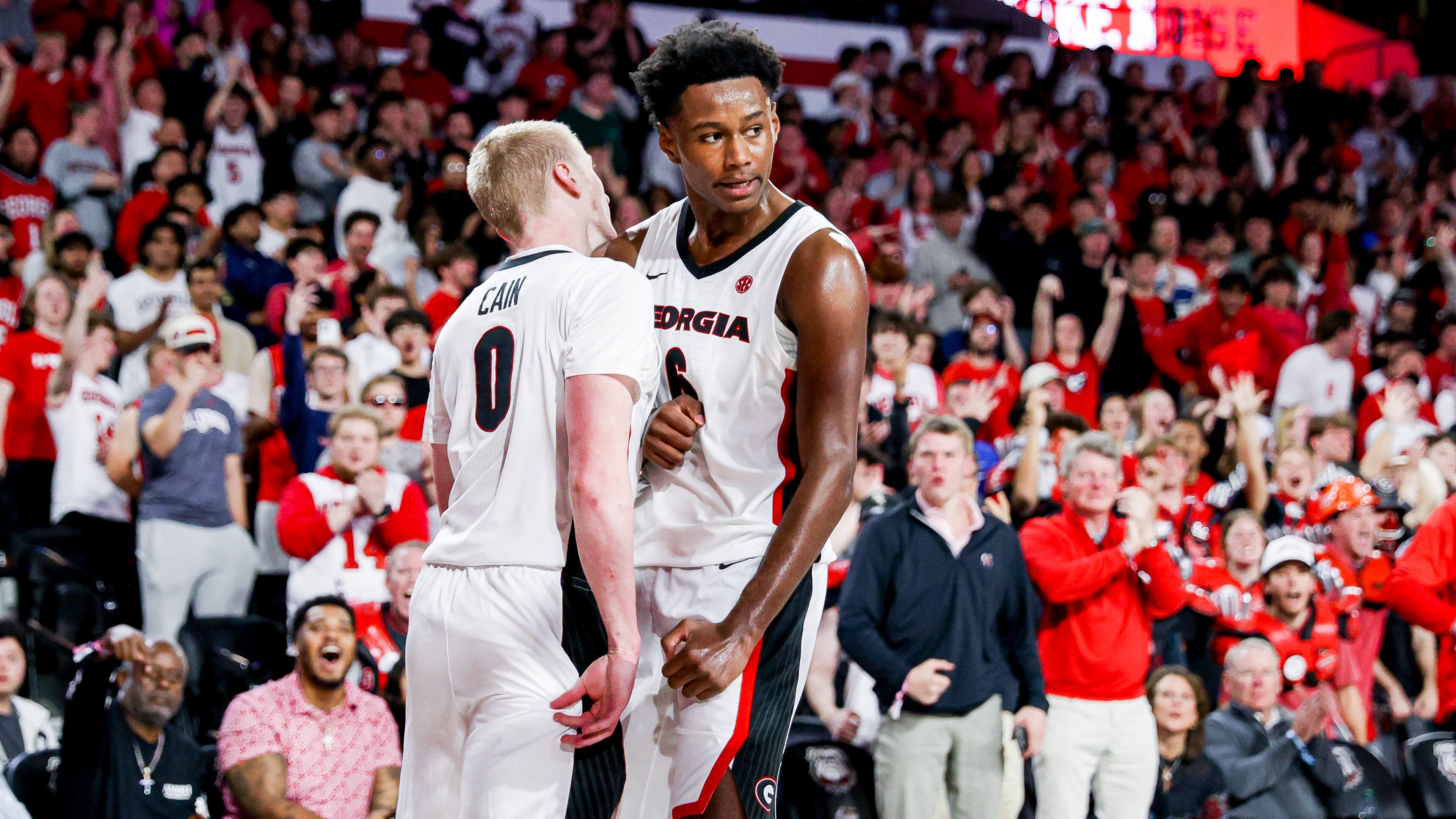 Georgia guard Blue Cain and forward Kanon Catchings during Georgia’s game against Alabama on March 3. (Sofia Yaker/UGAAA)