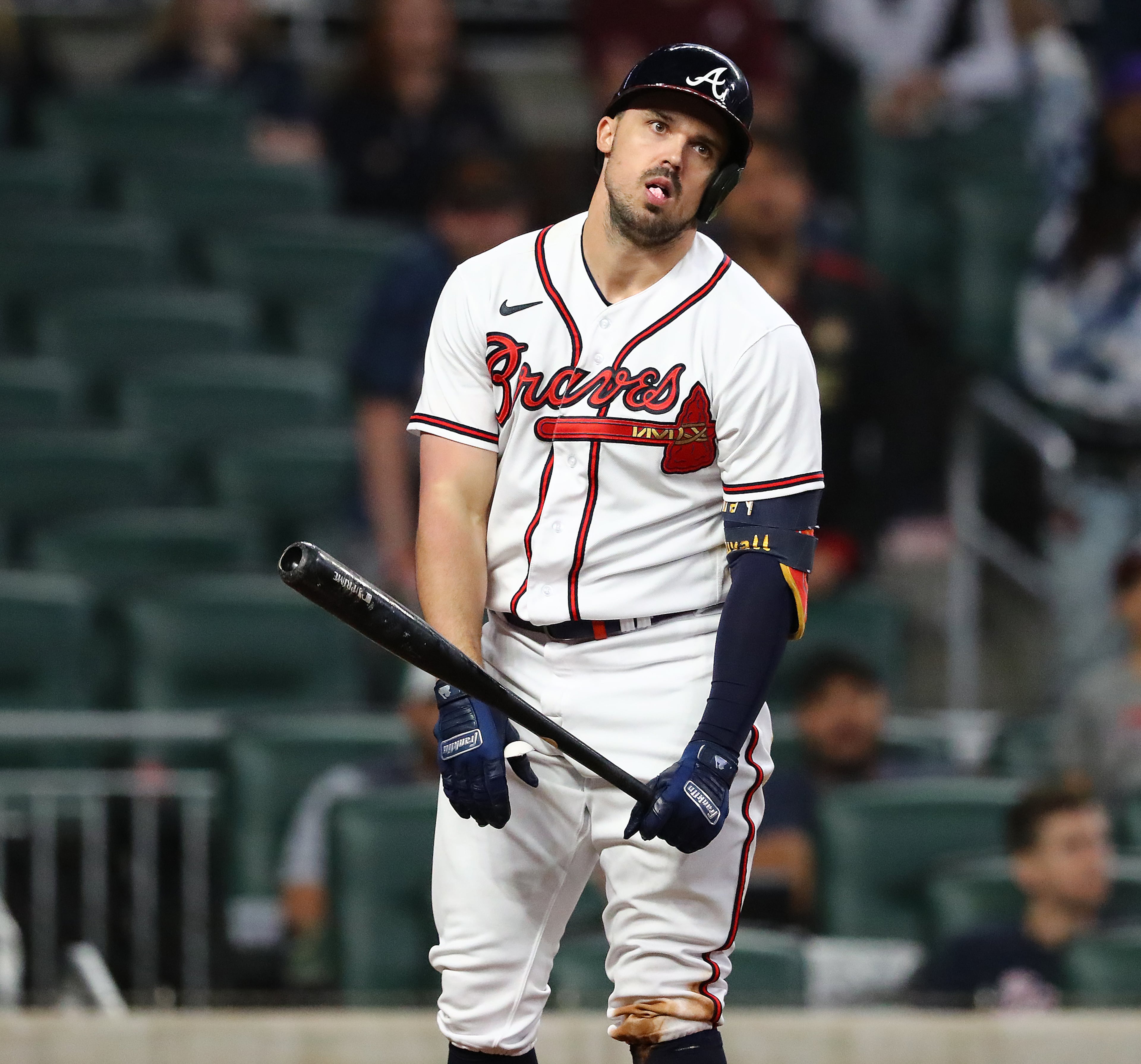 042722 Atlanta: Atlanta Braves outfielder Adam Duvall reacts to striking out to end the game in a 6-3 loss to the Chicago Cubs during the 10th inning in a MLB baseball game on Wednesday, April 27, 2022, in Atlanta. “Curtis Compton / Curtis.Compton@ajc.com”