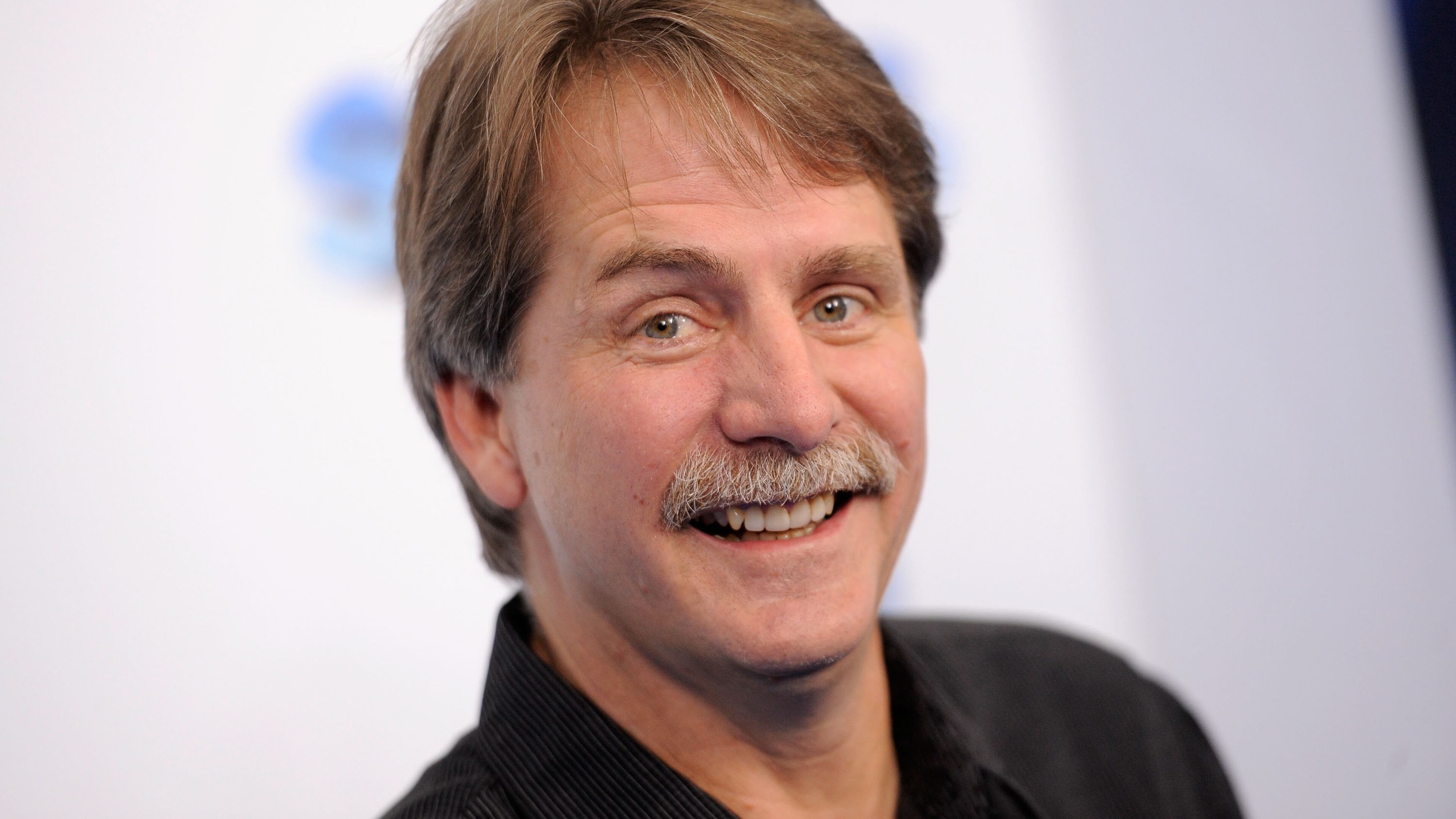NEW YORK, NY - JULY 24: Jeff Foxworthy attends the premiere of 'The Smurfs' at the Ziegfeld Theater on July 24, 2011 in New York City. (Photo by Jemal Countess/Getty Images)