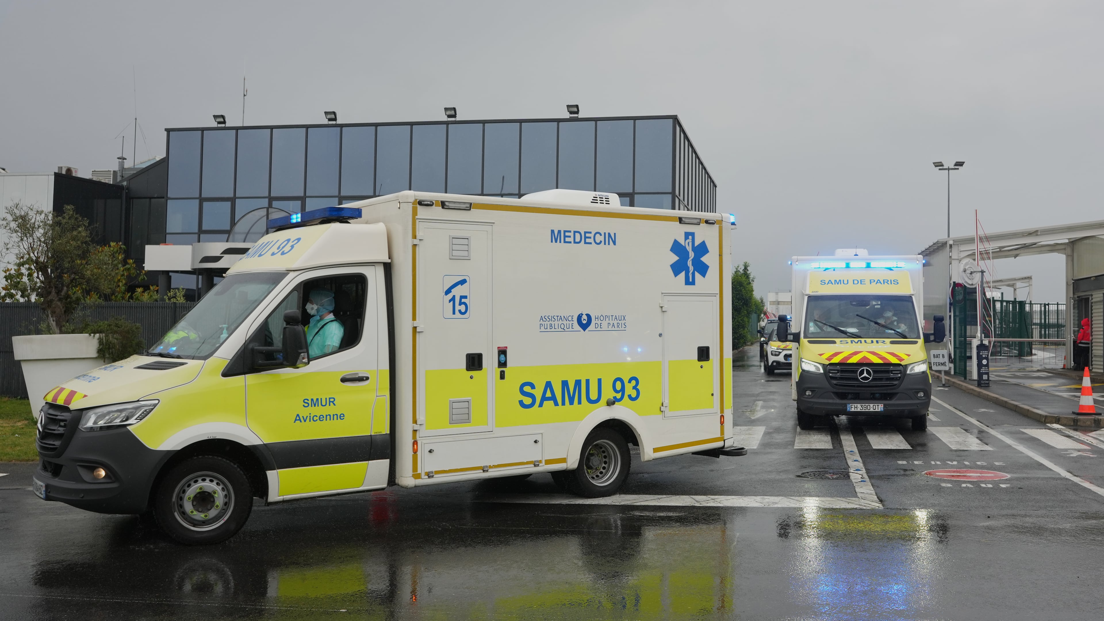 Ambulances carrying patients evacuated from the MV Hondius cruise ship with suspected hantavirus infection, leave the Bourget airport, north of Paris, Sunday, May 10, 2026. (AP Photo/Thibault Camus)