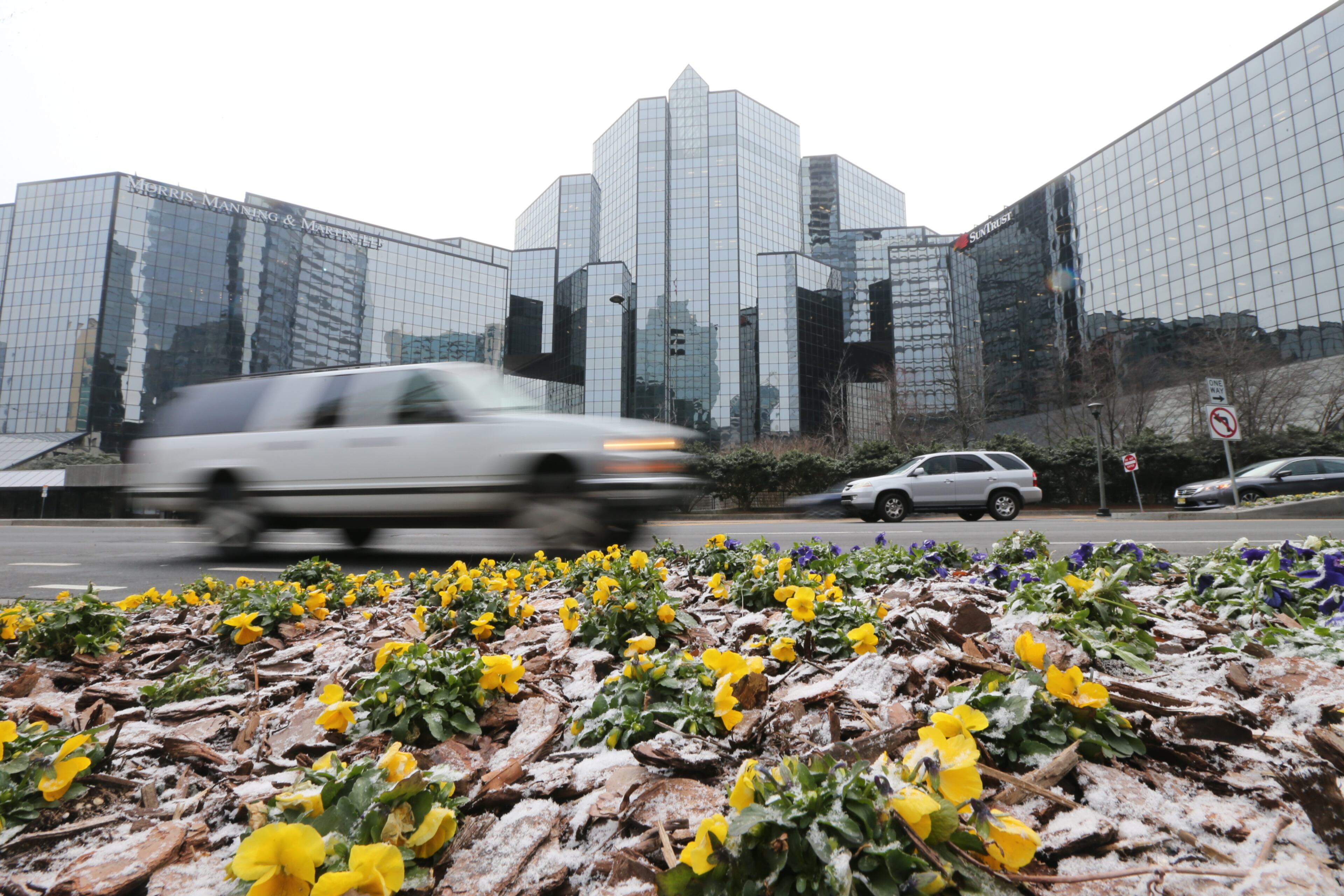 By 7:30 a.m. Friday, flurries had moved into Buckhead, Midtown, Dunwoody and Cobb County. Atlanta Journal-Constitution readers in Cumming and DeKalb County also reported flurries.