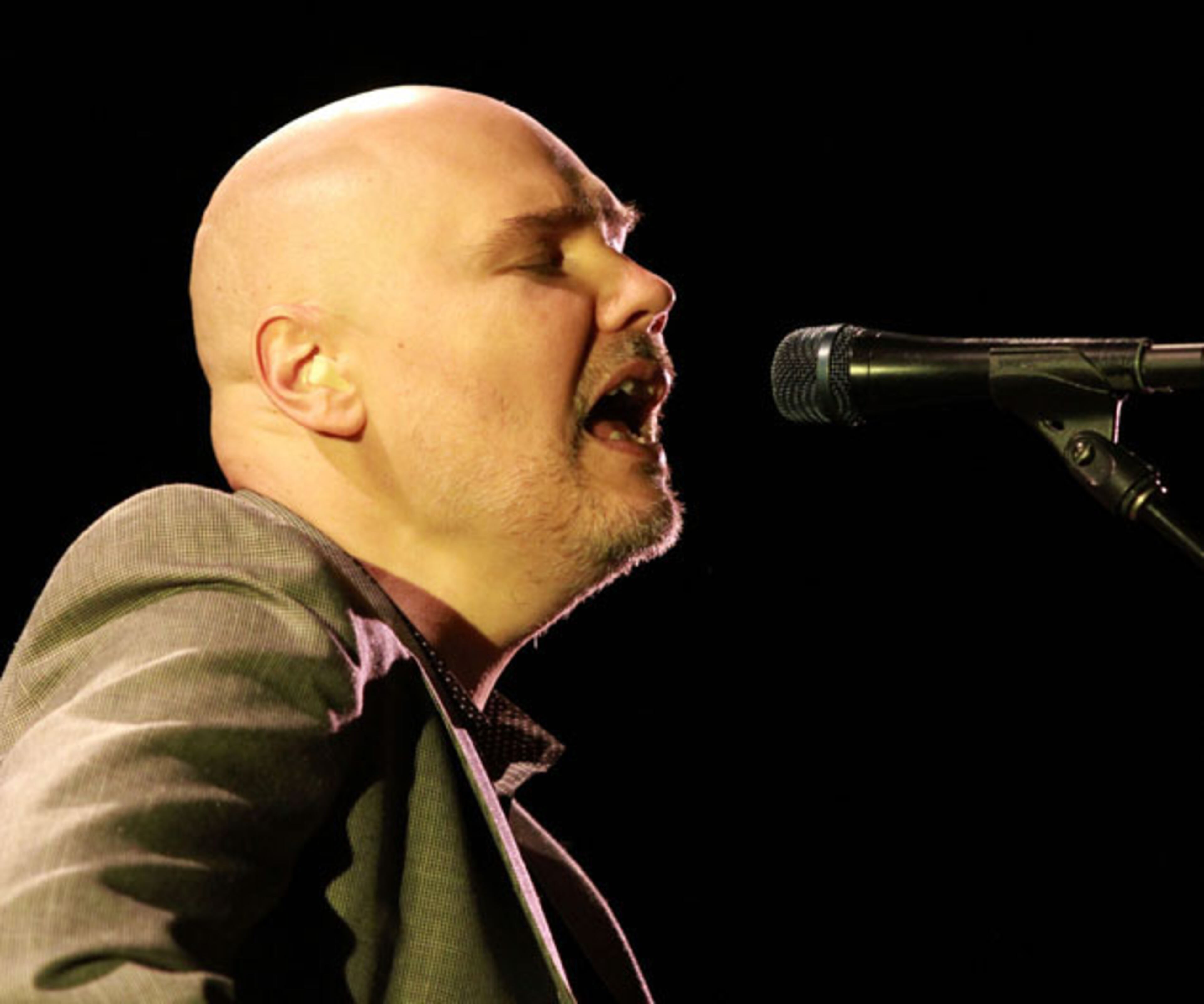 Billy Corgan and his Smashing Pumpkins played to a packed Cobb Energy Centre crowd Tuesday night, April 26, 2016; Liz Phair opened the show. Though the stage was set up for his touring band, which includes original Pumpkins drummer Jimmy Chamberlin, Corgan opened the show playing solo and acoustic for the first 3 songs, which is the time allotted for photographers. Robb Cohen Photography & Video /www.RobbsPhotos.com