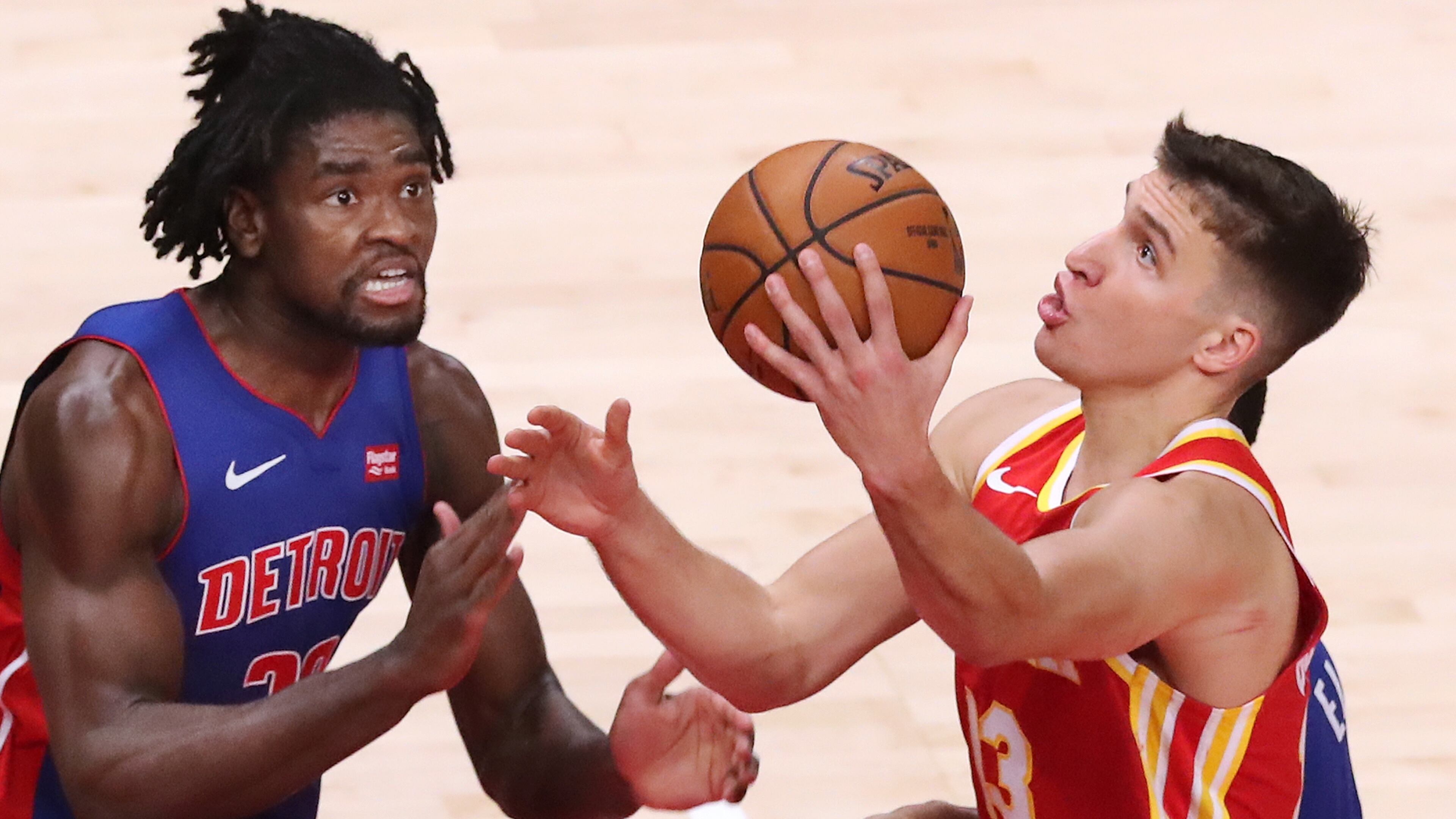Atlanta Hawks guard Bogdan Bogdanovic goes to the basket for two. (Curtis Compton/Atlanta Journal-Constitution)