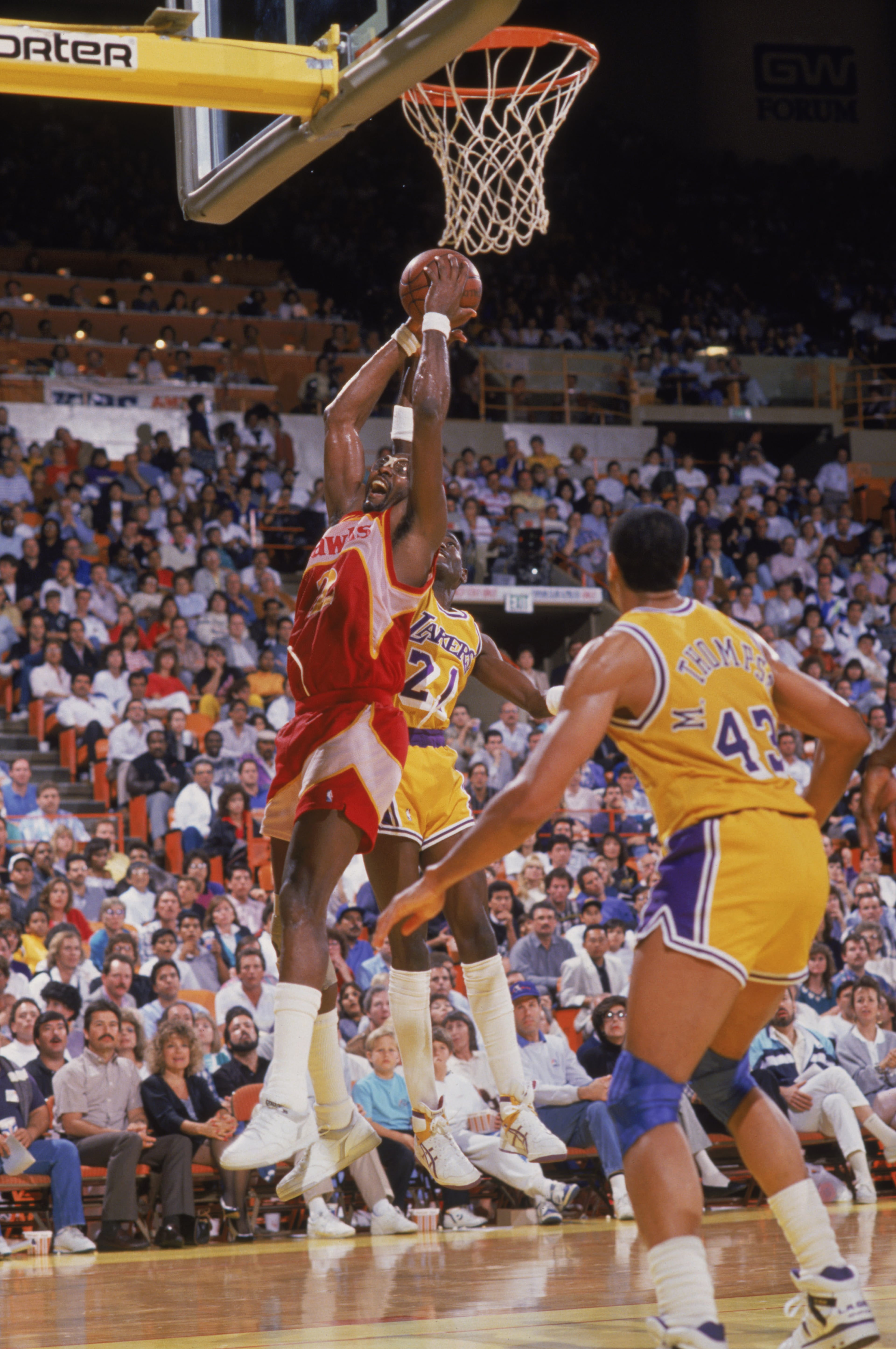 Moses Malone averaged 18.9 points per game and 10 rebounds per game in his second season but the Hawks failed to make the playoffs.