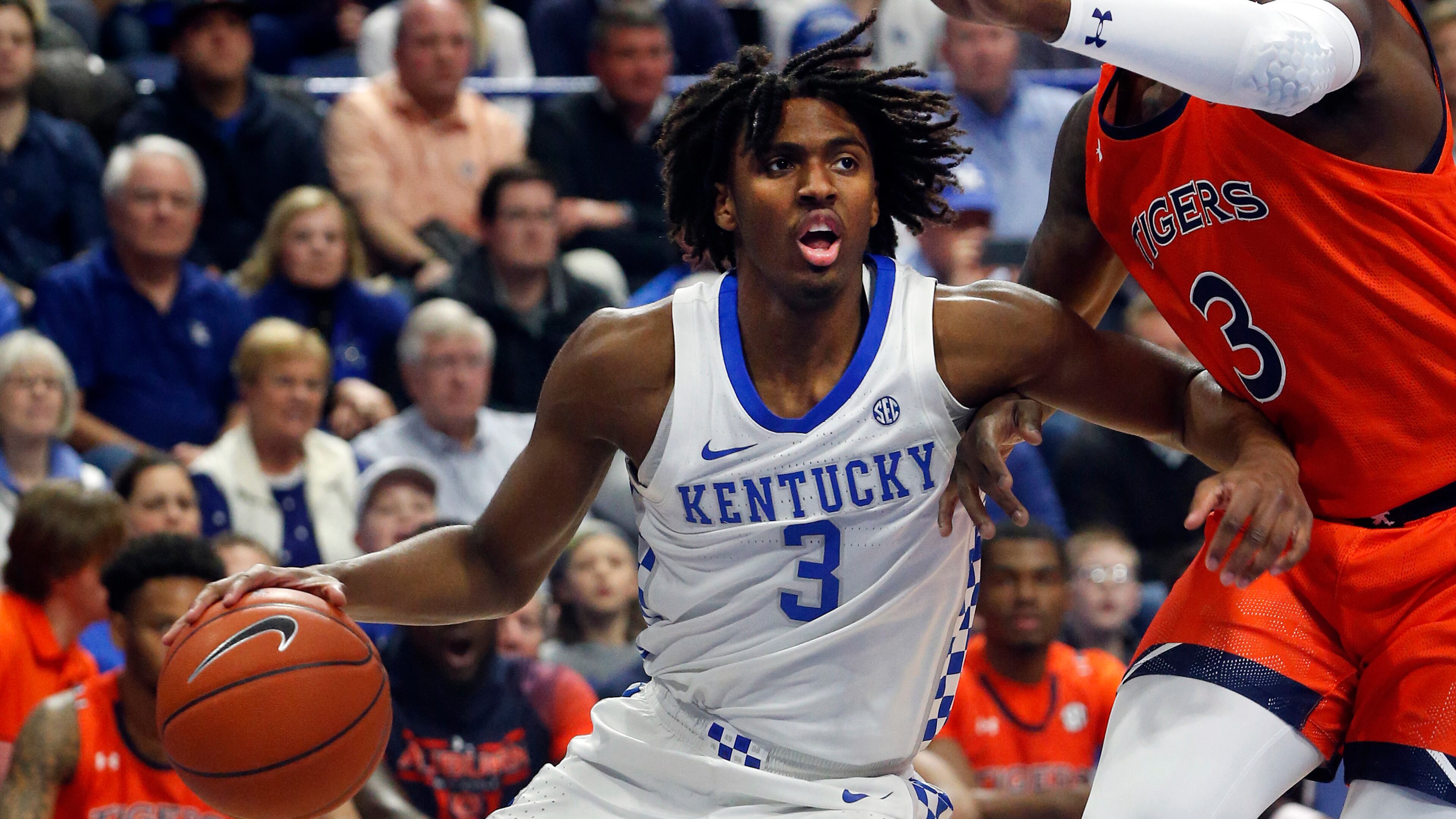 Kentucky's Tyrese Maxey posted 22 games in double figures with a team-high three games with 25 or more points.