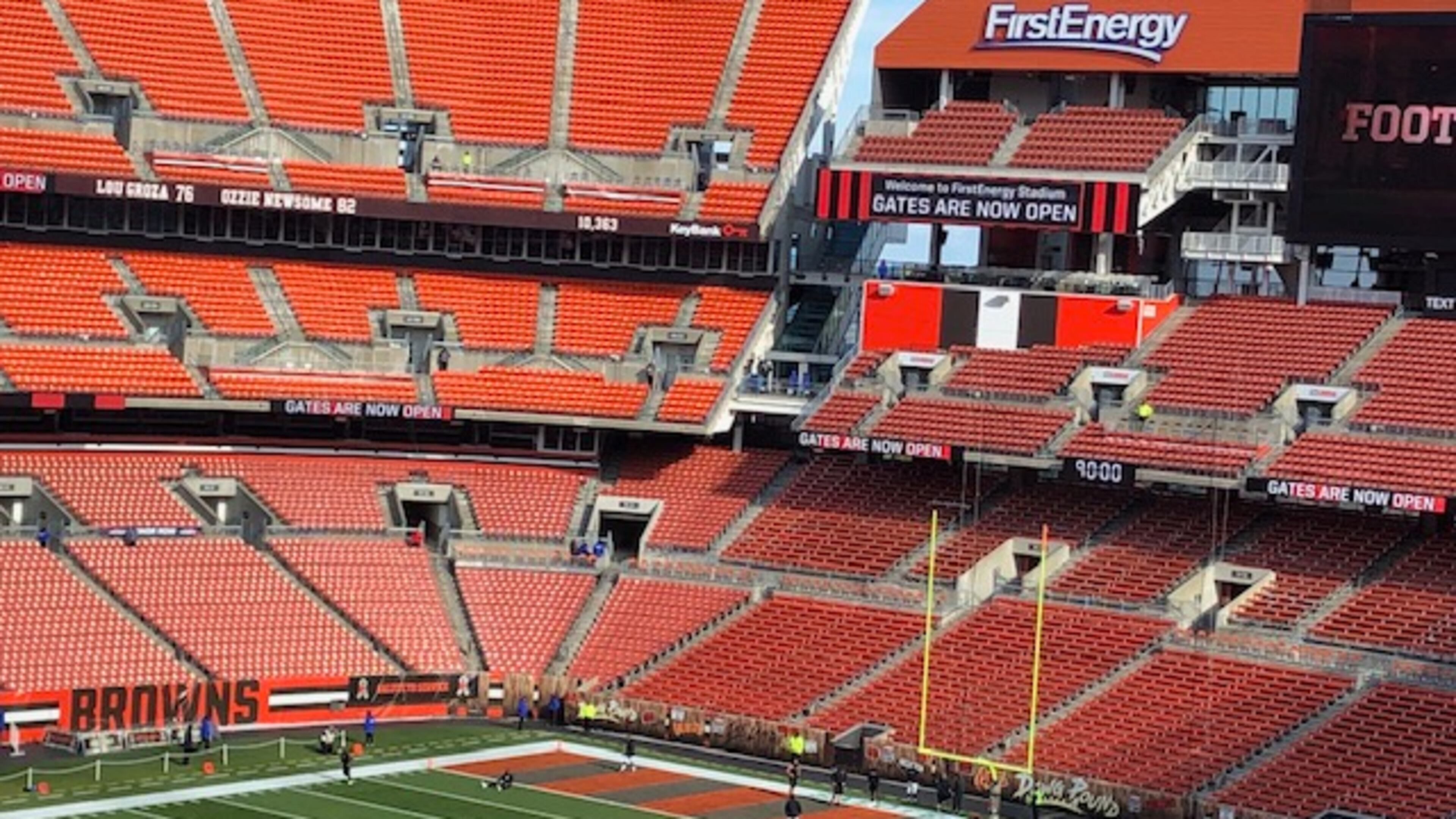 Players warming up at FirstEnergy Field before the Falcons play the Browns on Sunday, Nov. 11, 2018. (By D. Orlando Ledbetter/dledbetter@ajc.com)