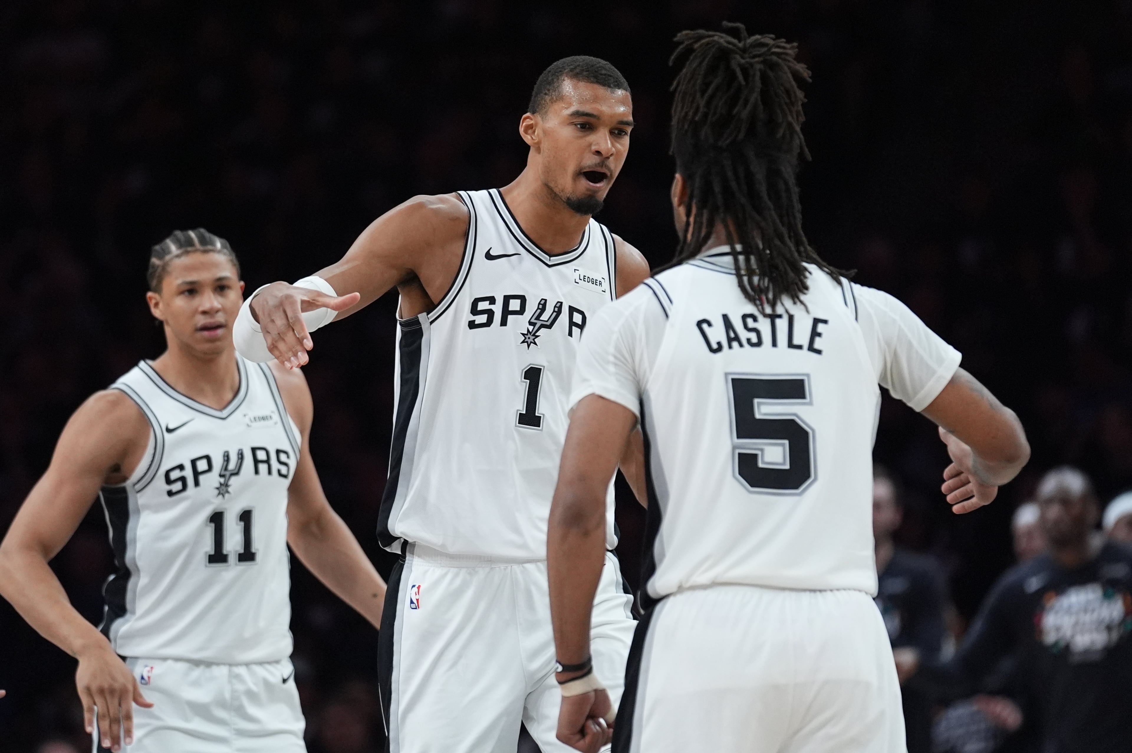 Spurs Timberwolves Basketball