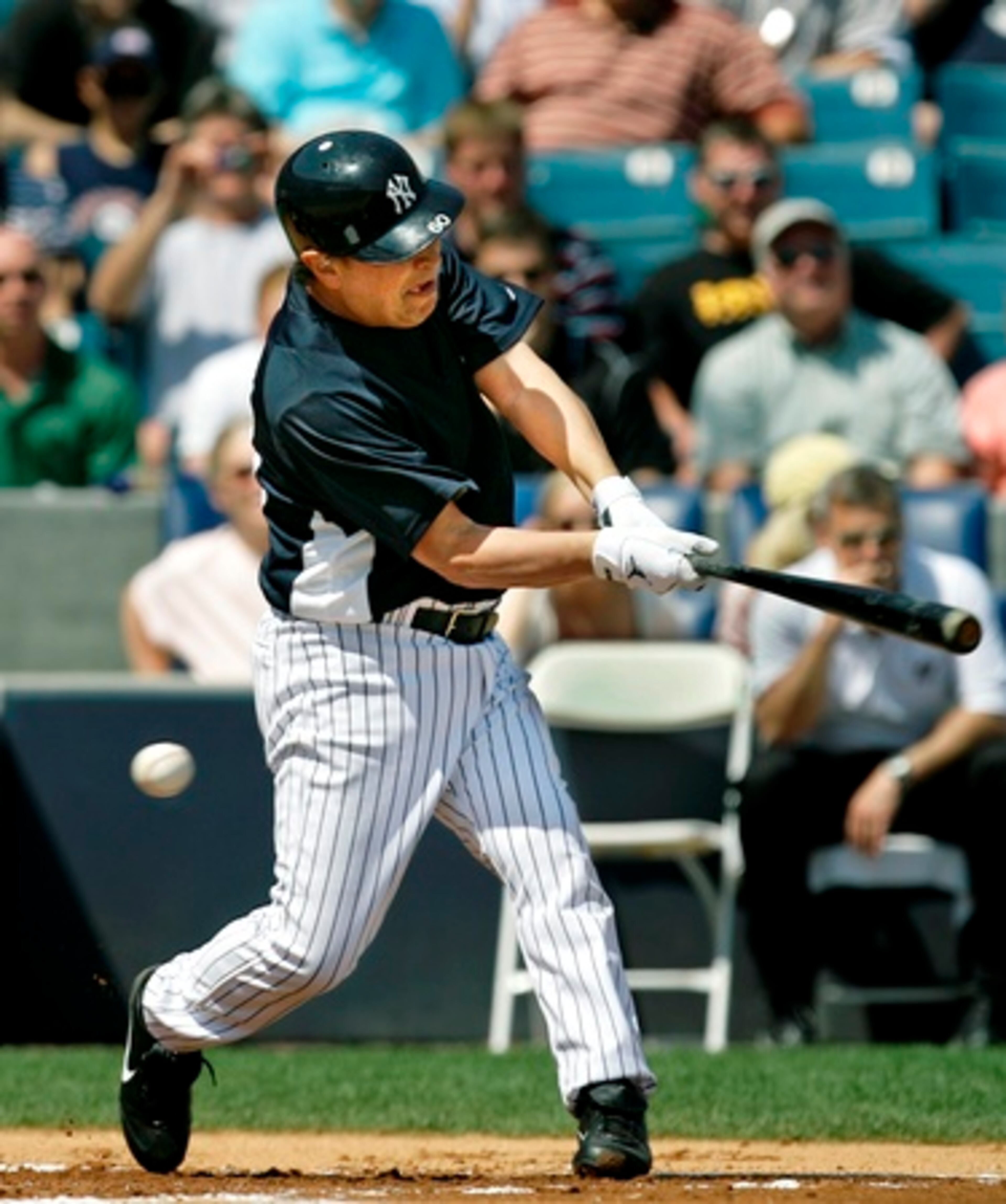 Crystal got ahead in the count 3-1, but swung over a pair of Paul Maholm's 88 mph fastballs.