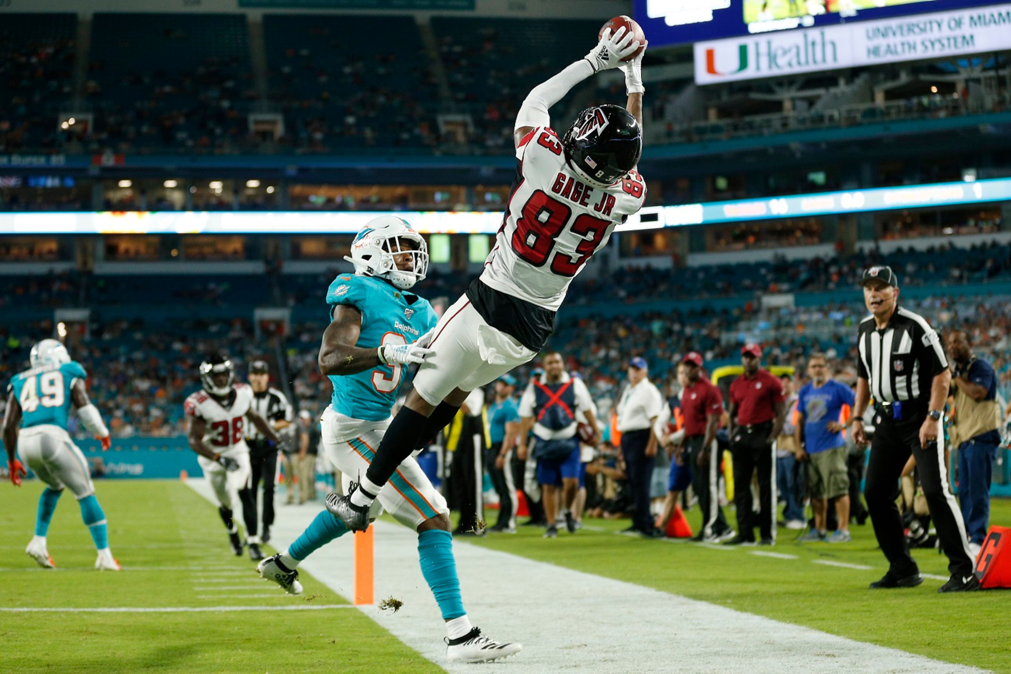 Russell Gage #83 of the Atlanta Falcons can't make a catch in the endzone against the Miami Dolphins during the first quarter of the preseason game at Hard Rock Stadium on August 08, 2019 in Miami, Florida. (Photo by Michael Reaves/Getty Images)