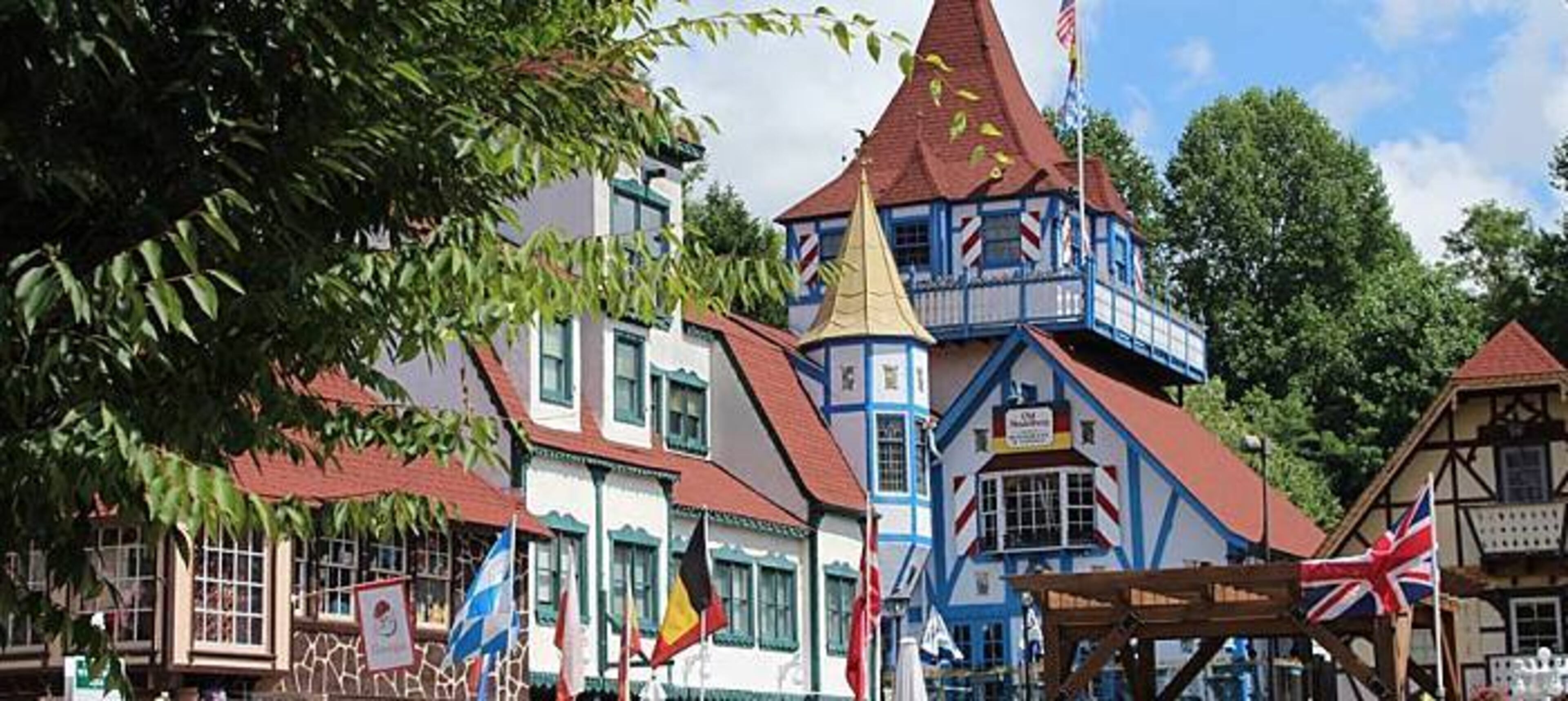 Helen hosts an annual Bavarianfest on Memorial Day weekend.