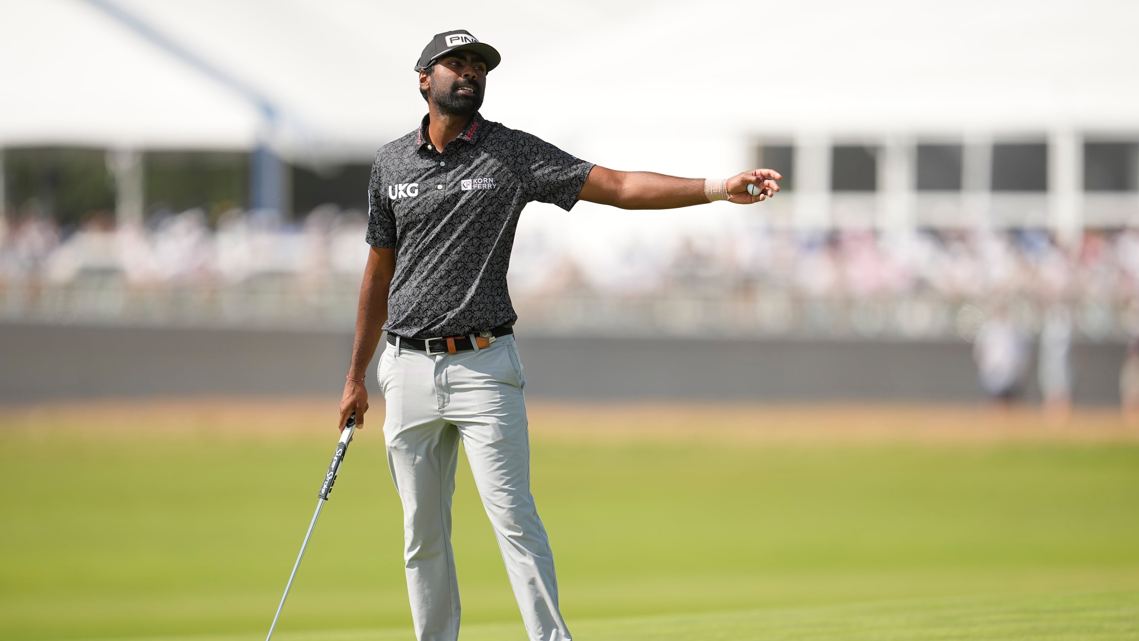 Sahith Theegala reacts after missing a putt on the fourth hole during the third round of the U.S. Open golf tournament at Shinnecock Hills Golf Club in Southampton, N.Y., Saturday, June 20, 2026.(AP Photo/George Walker IV)