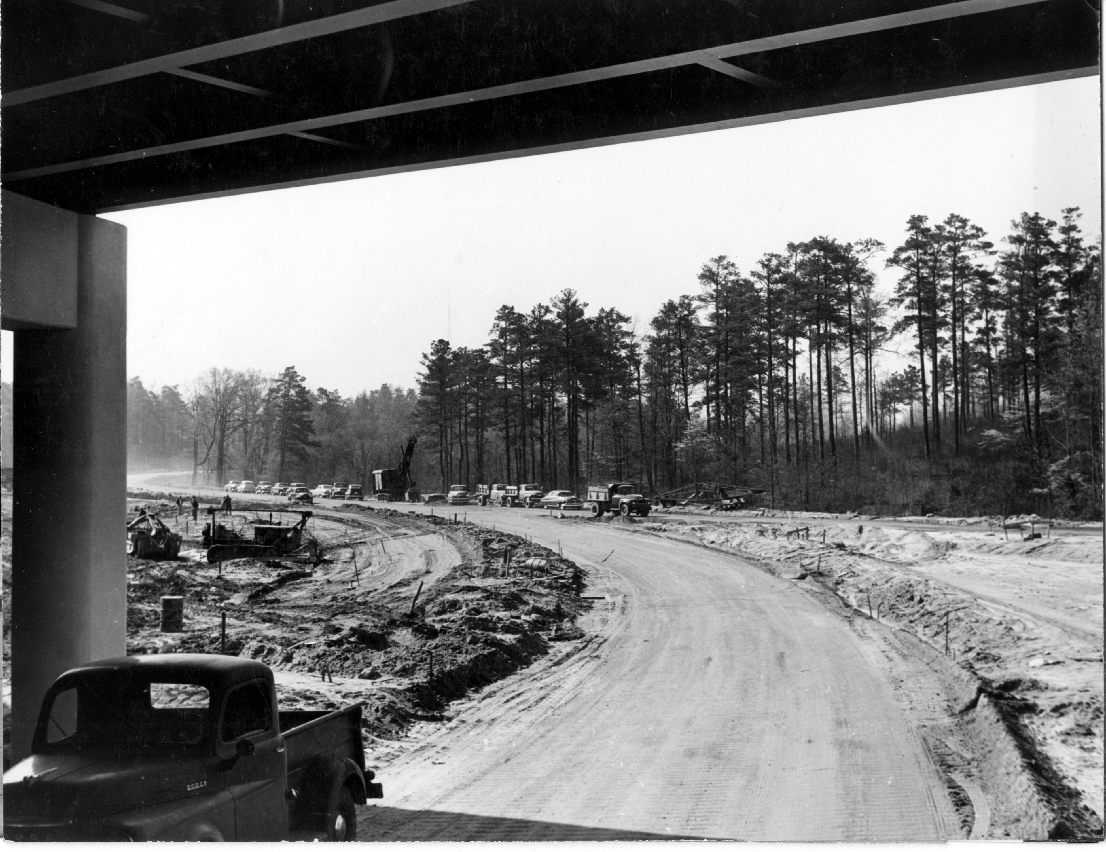 Portion of the expressway from Brookwood Station to Spring Street. (1951)