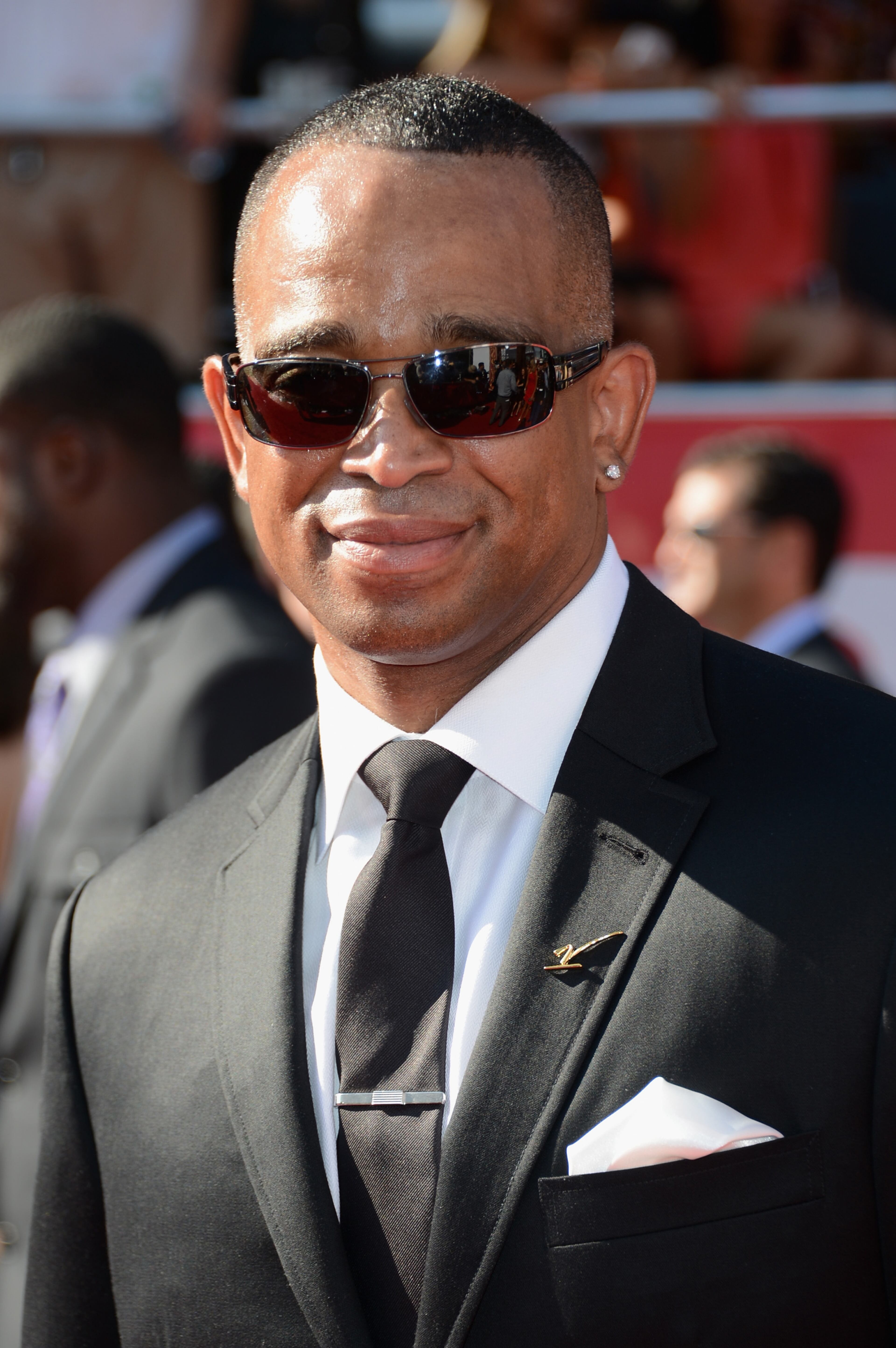 LOS ANGELES, CA - JULY 11: TV personality Stuart Scott arrives at the 2012 ESPY Awards at Nokia Theatre L.A. Live on July 11, 2012 in Los Angeles, California. (Photo by Frazer Harrison/Getty Images)