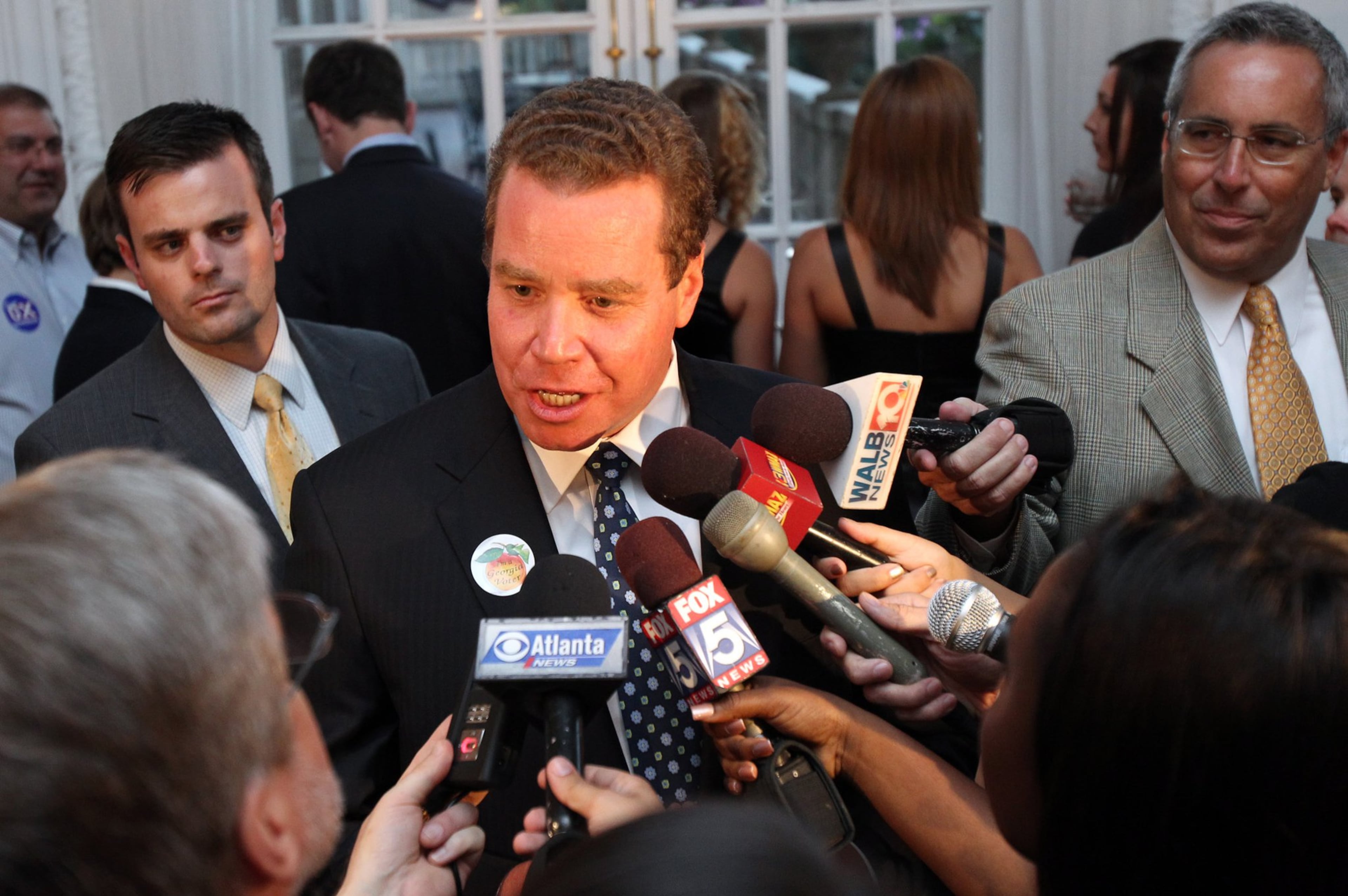 John Oxendine keeps campaign cash for 2010 races he never ran