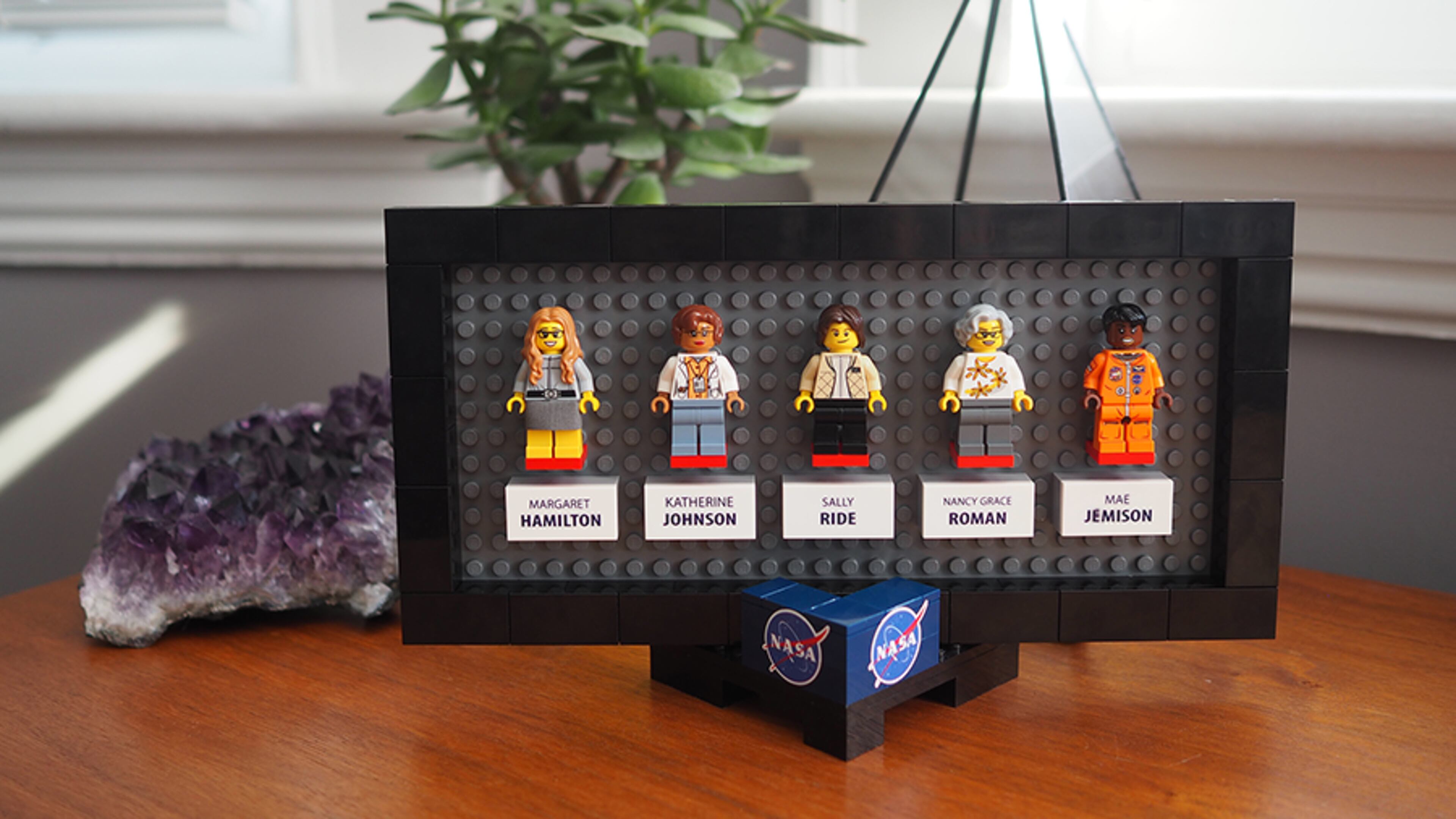 Women of NASA Lego set. Photo credit: Maia Weinstock / Flickr Creative Commons