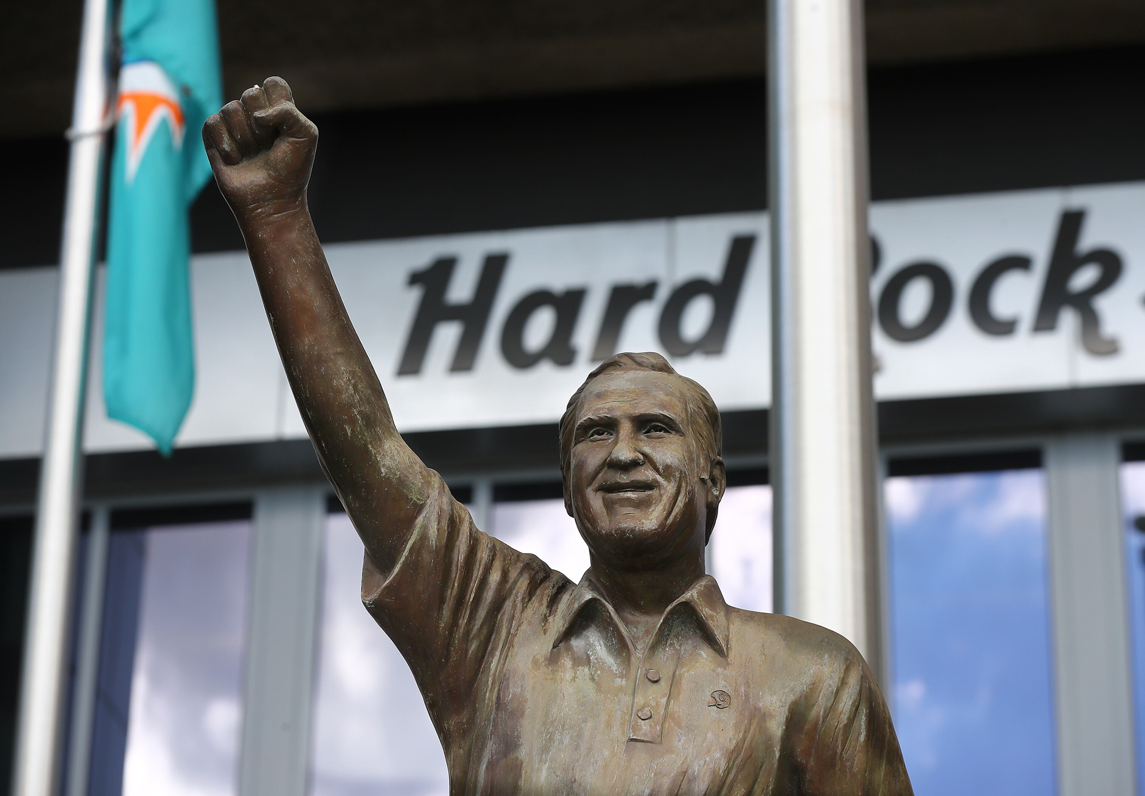 A bronze statue of legendary Miami Dolphins head coach Don Shula sits outside Hard Rock Stadium on Wednesday, Dec 29, 2021, in Miami Gardens. “Curtis Compton / Curtis.Compton@ajc.com”`